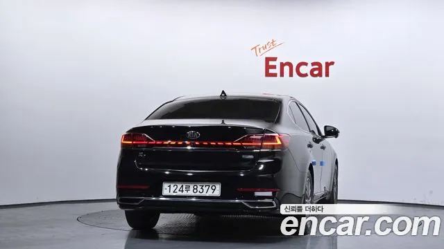 Kia K7 Premier Hybrid 2019 — 3