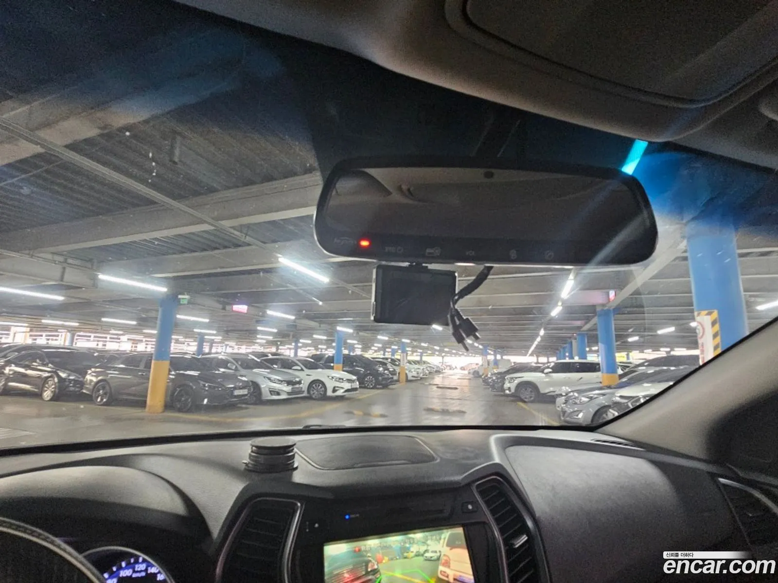 Hyundai Santa Fe DM 2013 — 2