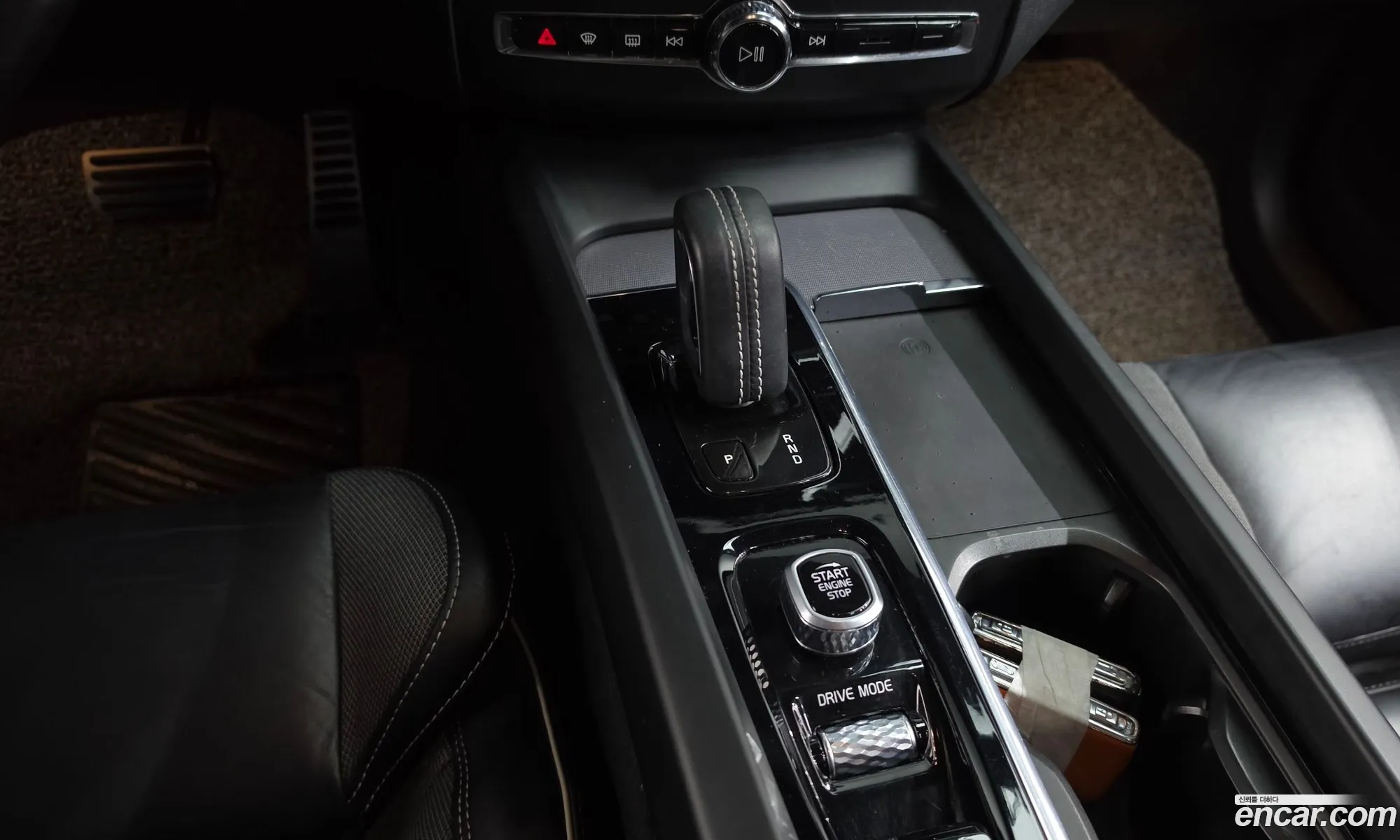 Volvo XC60 2020 — 10