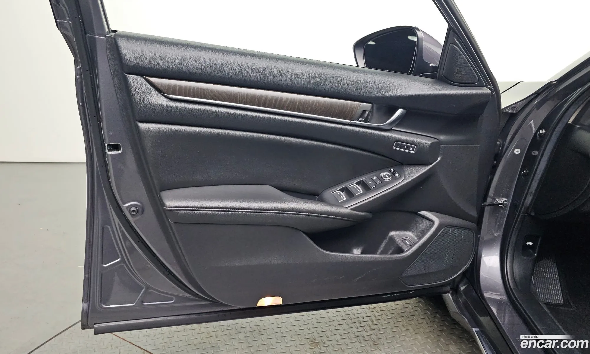 Honda Accord 10th Gen 2019 — 27