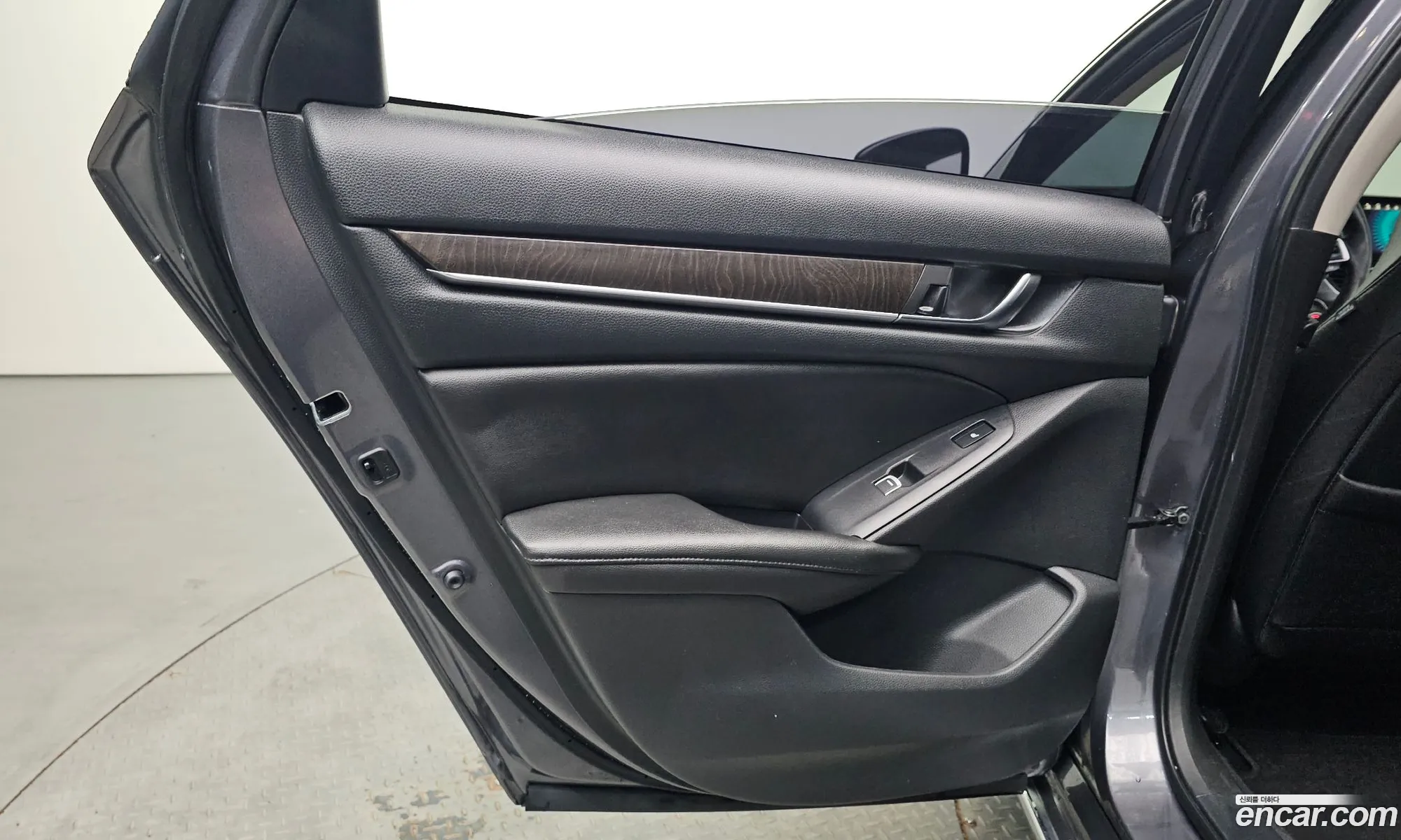 Honda Accord 10th Gen 2019 — 21
