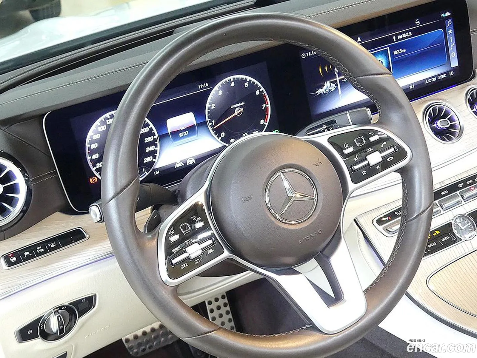 Mercedes-Benz E-Class W213 2020 — 11