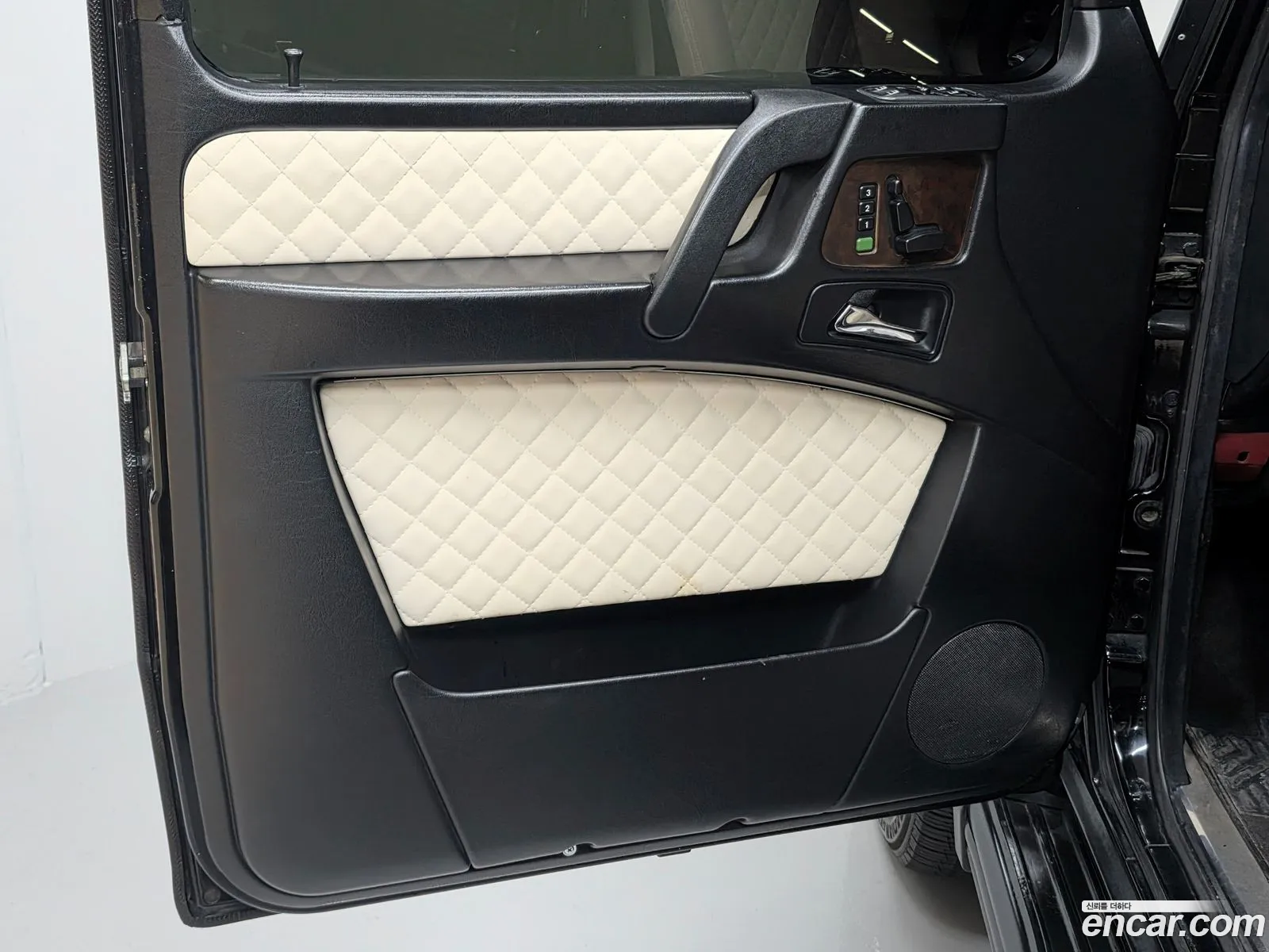 Mercedes-Benz G-Class W463 2004 — 5