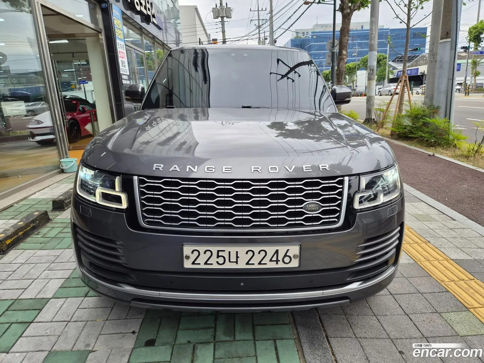 Land Rover Range Rover 2018 — 3