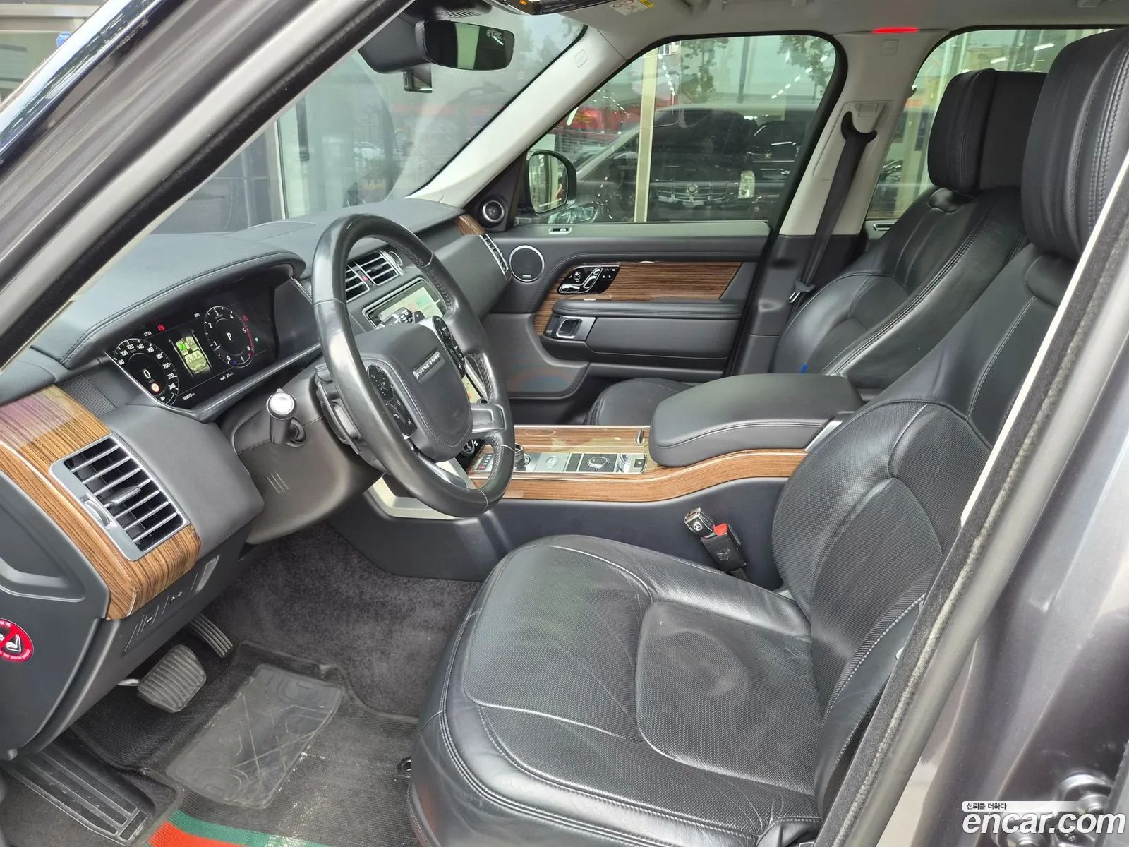 Land Rover Range Rover 2018 — 4