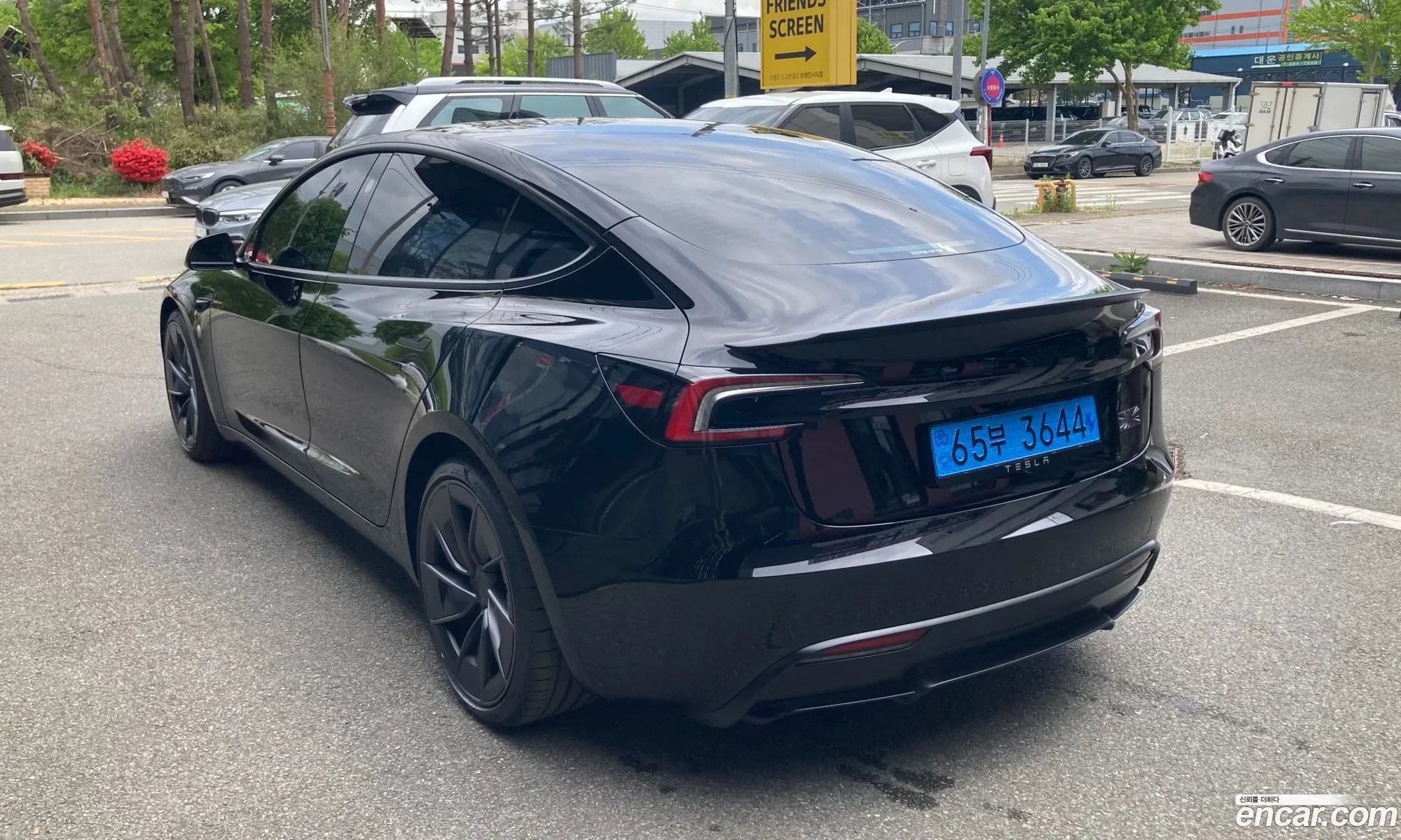 Tesla Model 3 2026 — 2