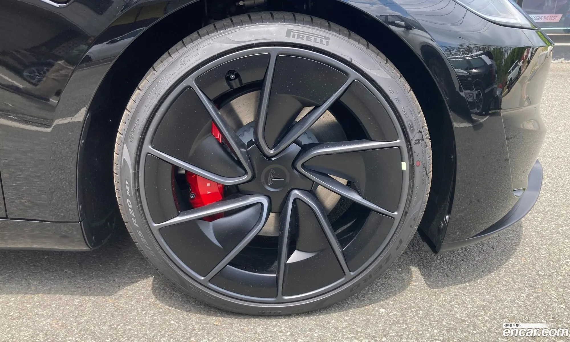Tesla Model 3 2026 — 20
