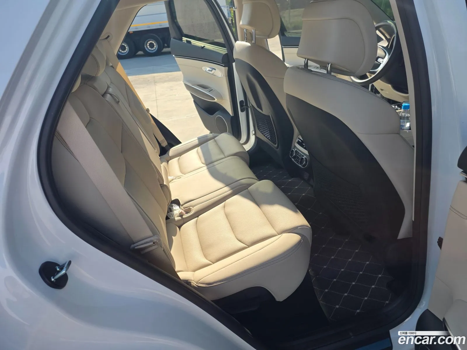 Genesis GV70 2024 — 15