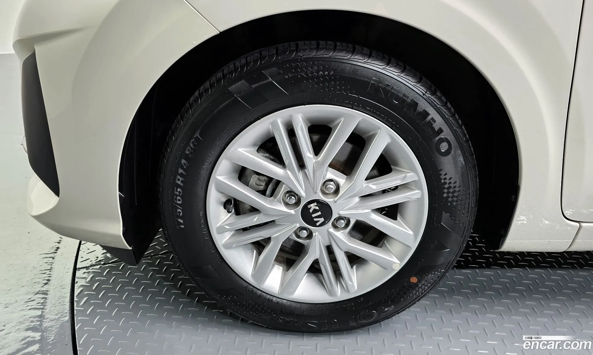 Kia Morning Urban 2020 — 30