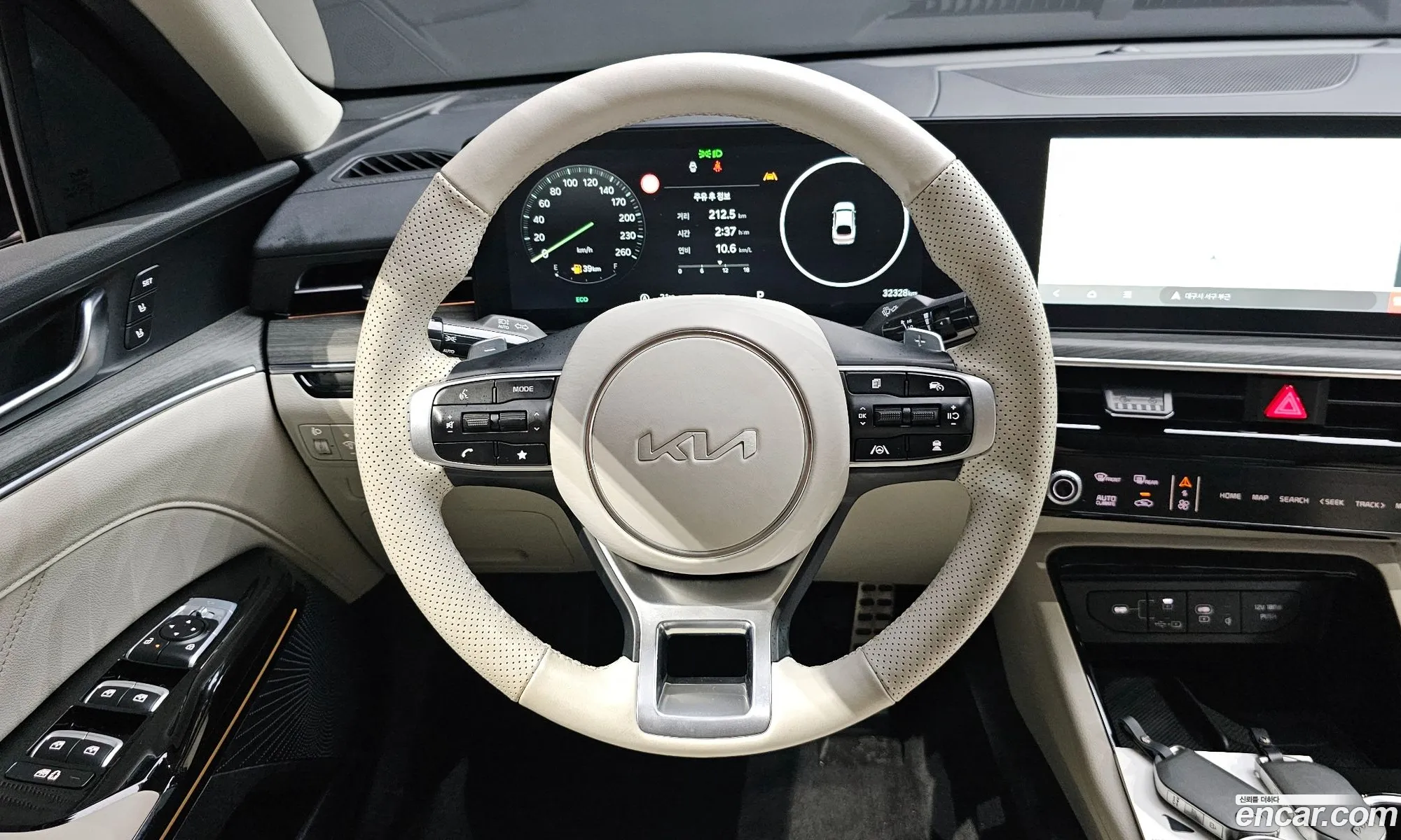 Kia K5 2025 — 28