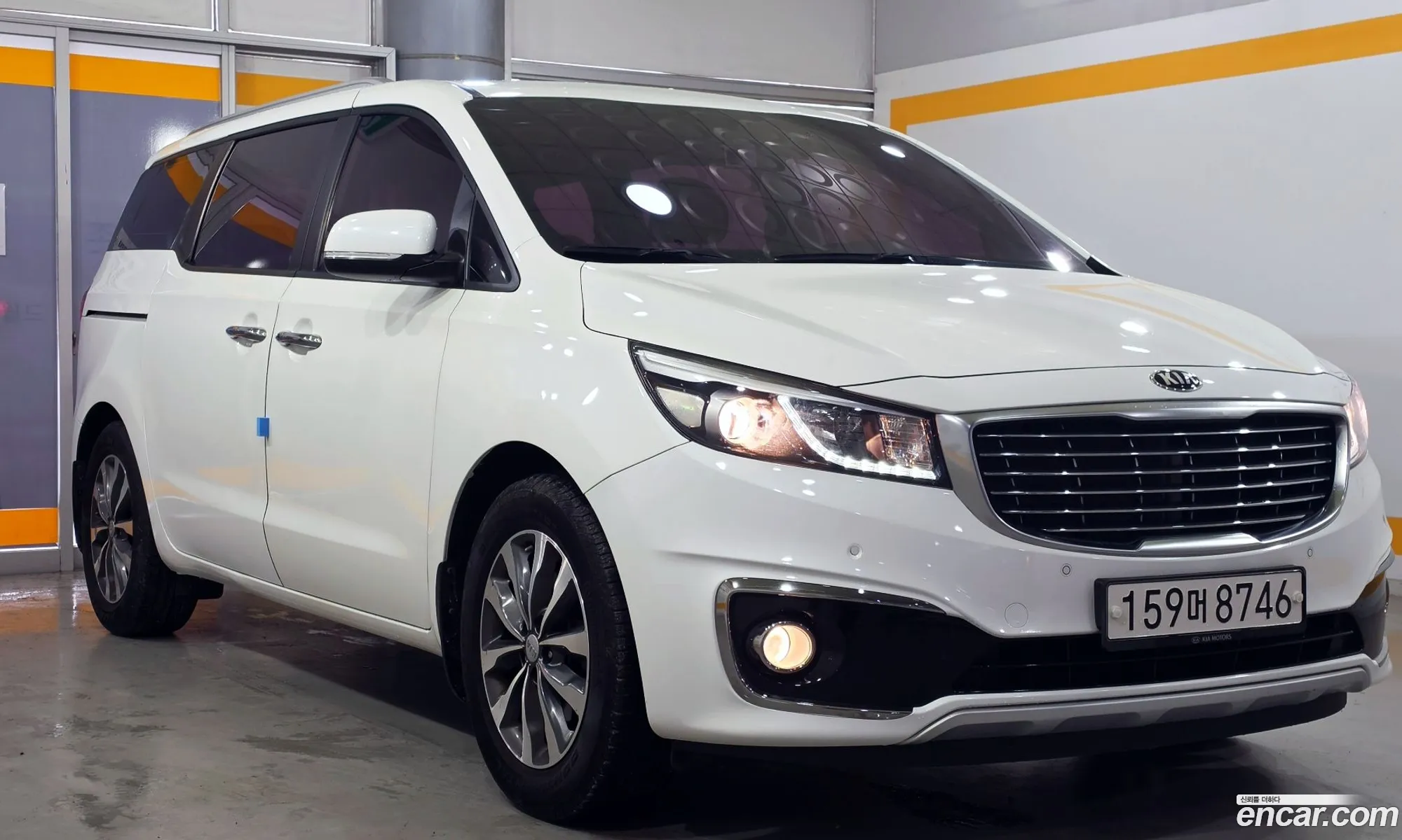 Kia Carnival 2017 — 7