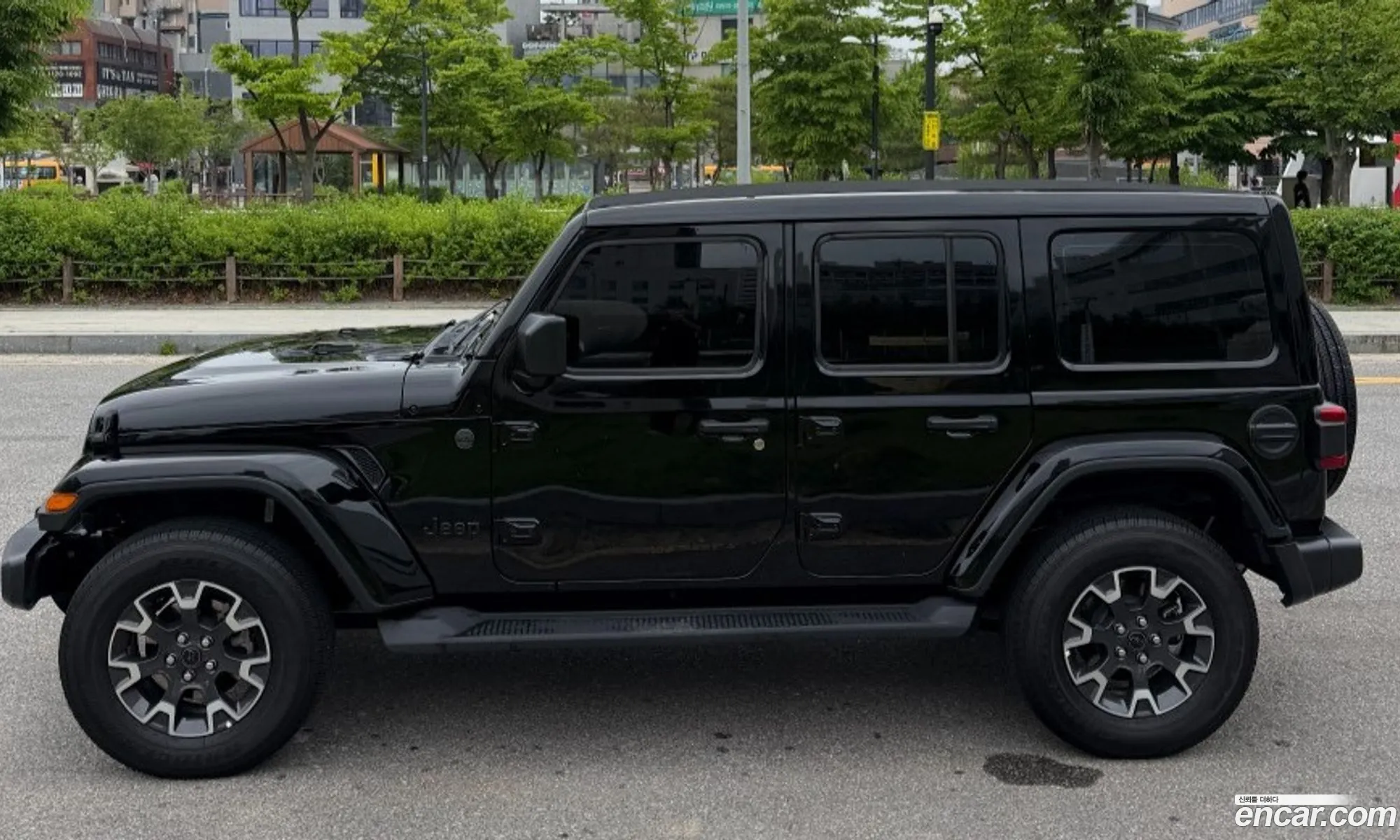 Jeep Wrangler 2025 — 9