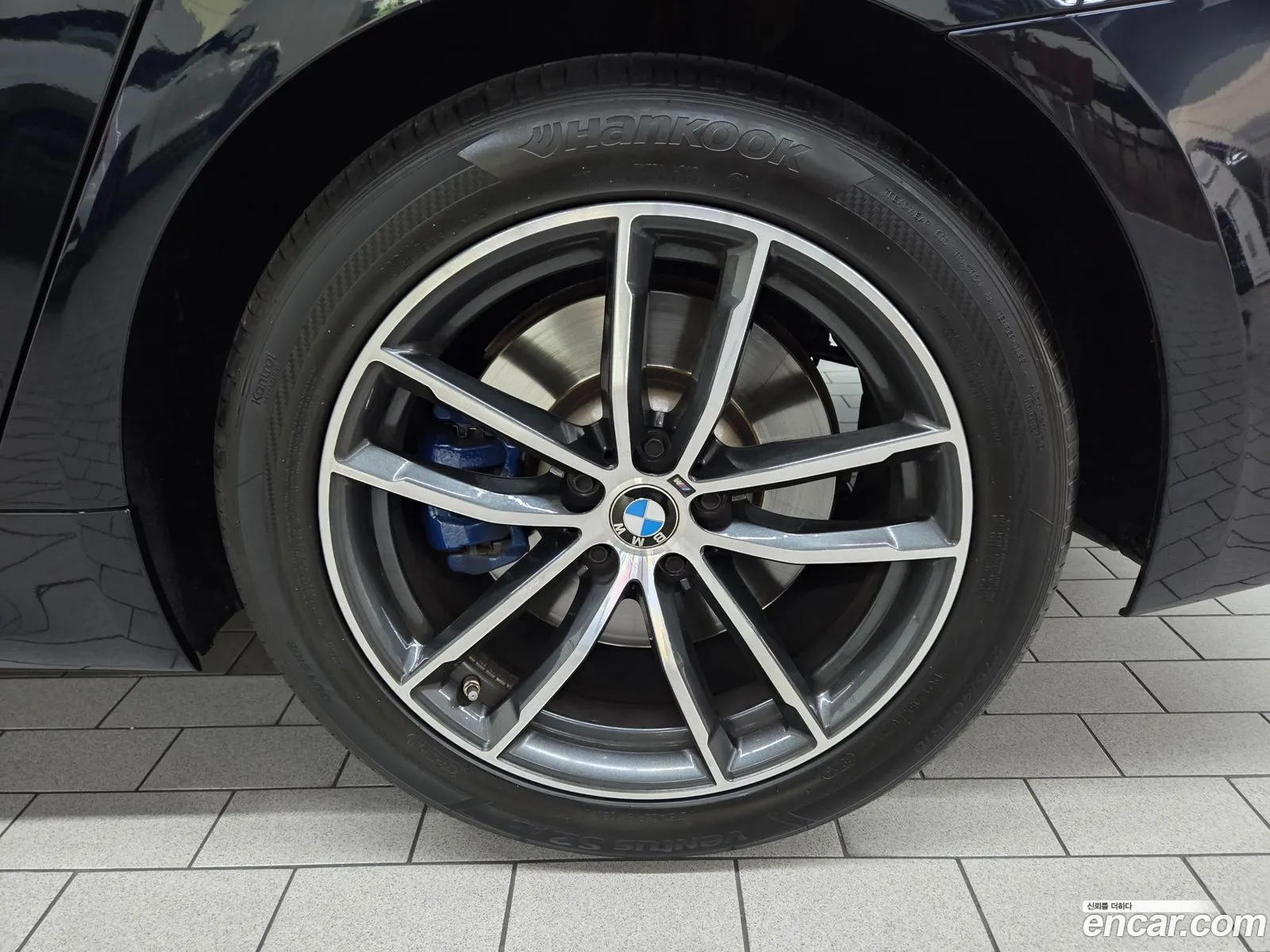BMW 5 Series 2023 — 10