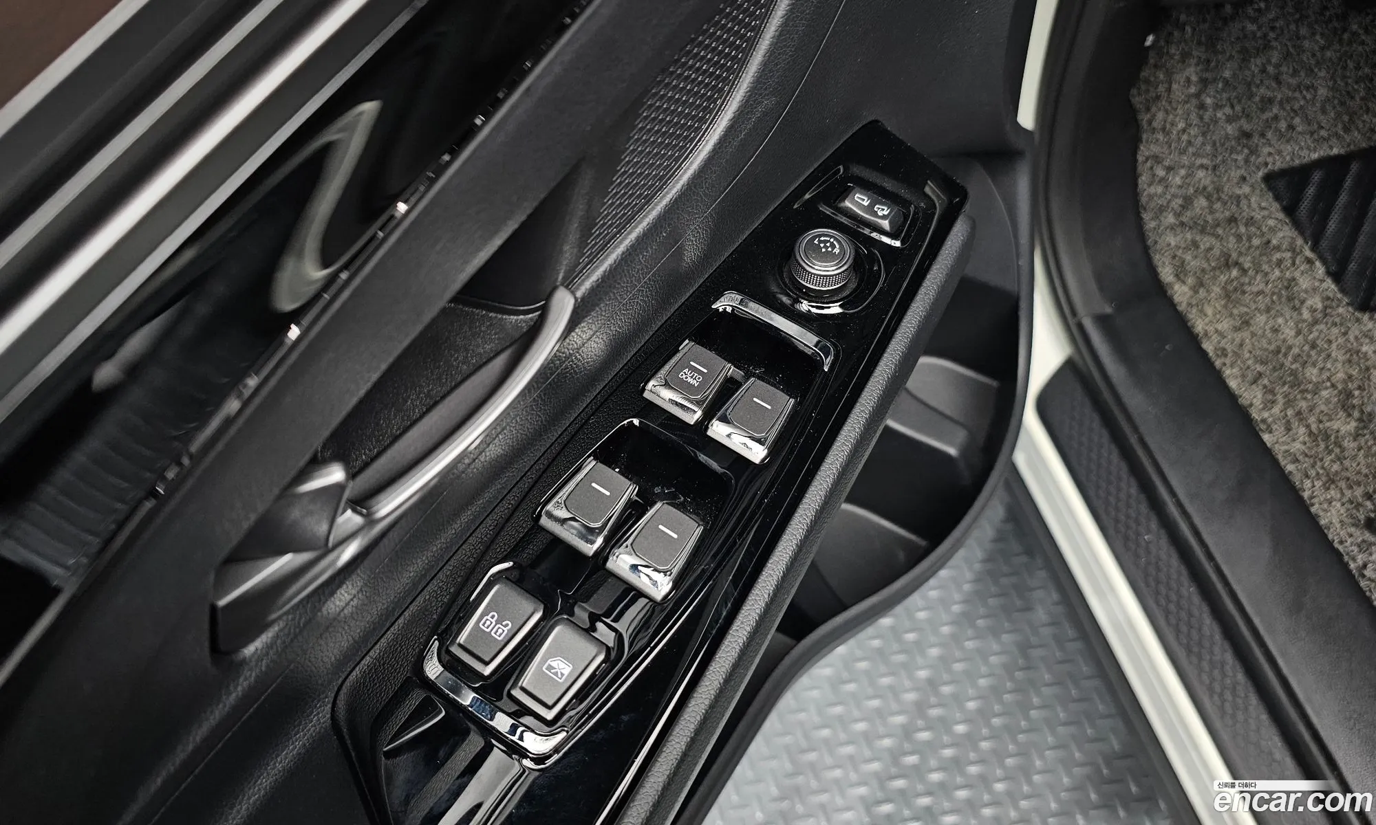 KG Mobility (SsangYong) Beautiful Korando 2020 — 13