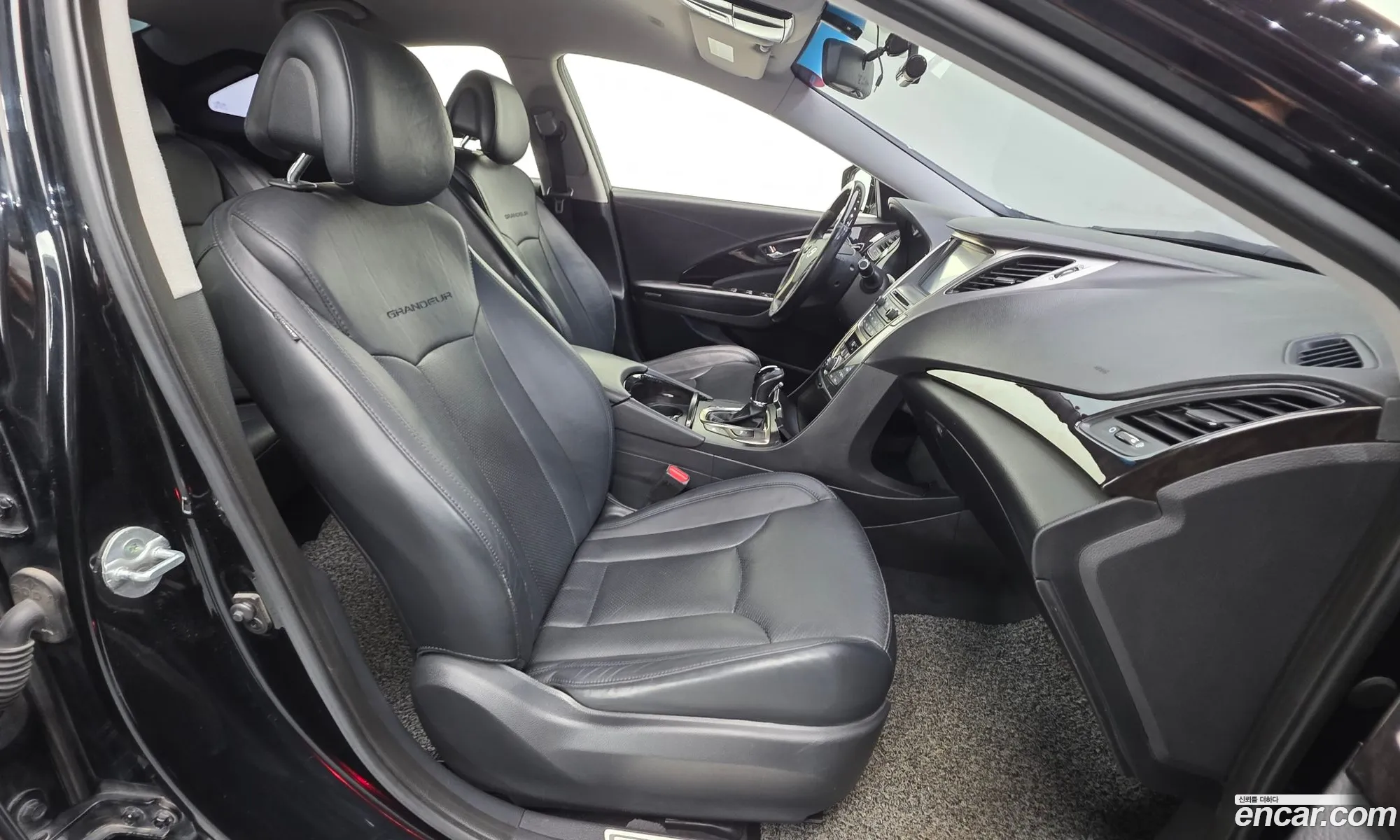 Hyundai Grandeur HG 2014 — 9