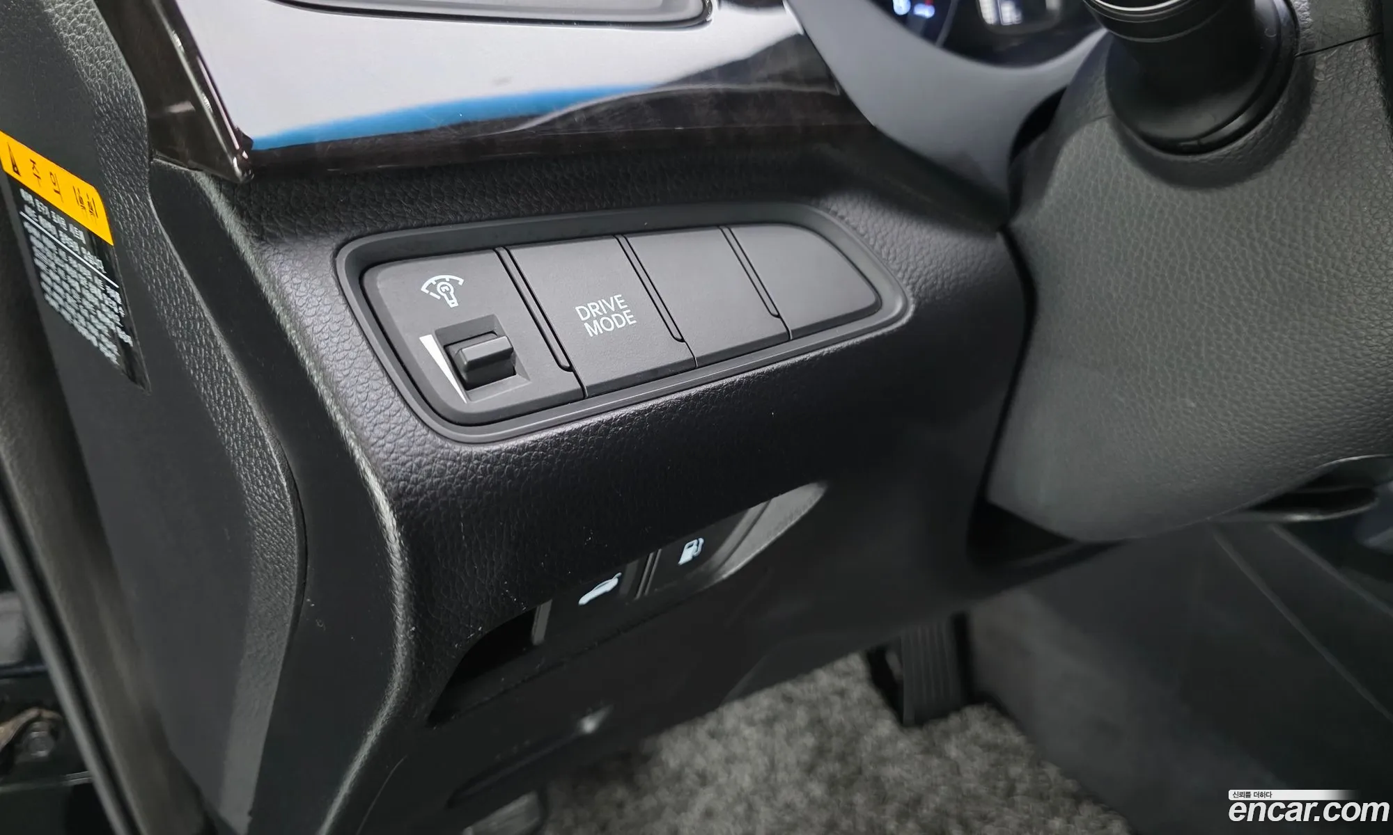 Hyundai Grandeur HG 2014 — 17