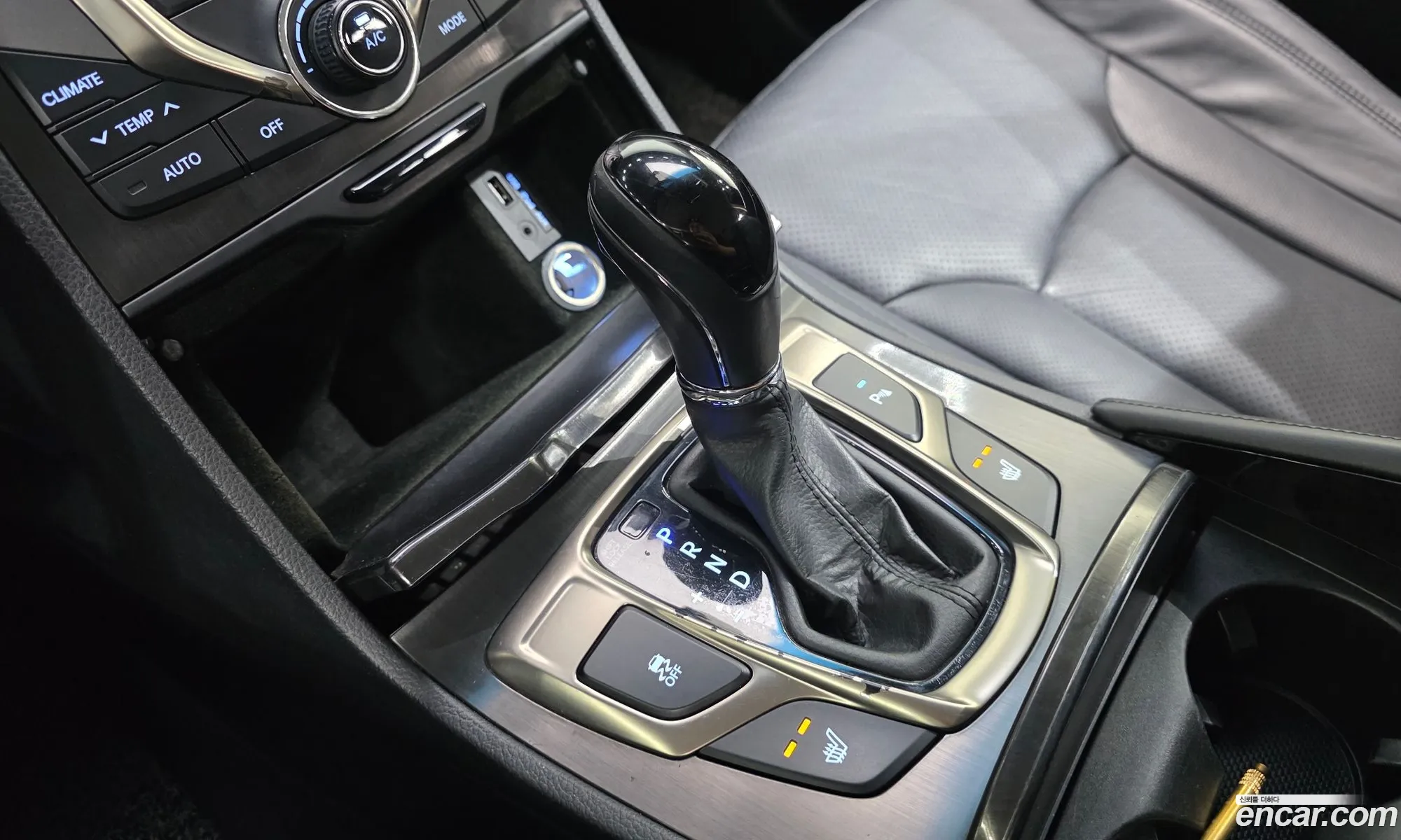 Hyundai Grandeur HG 2014 — 14