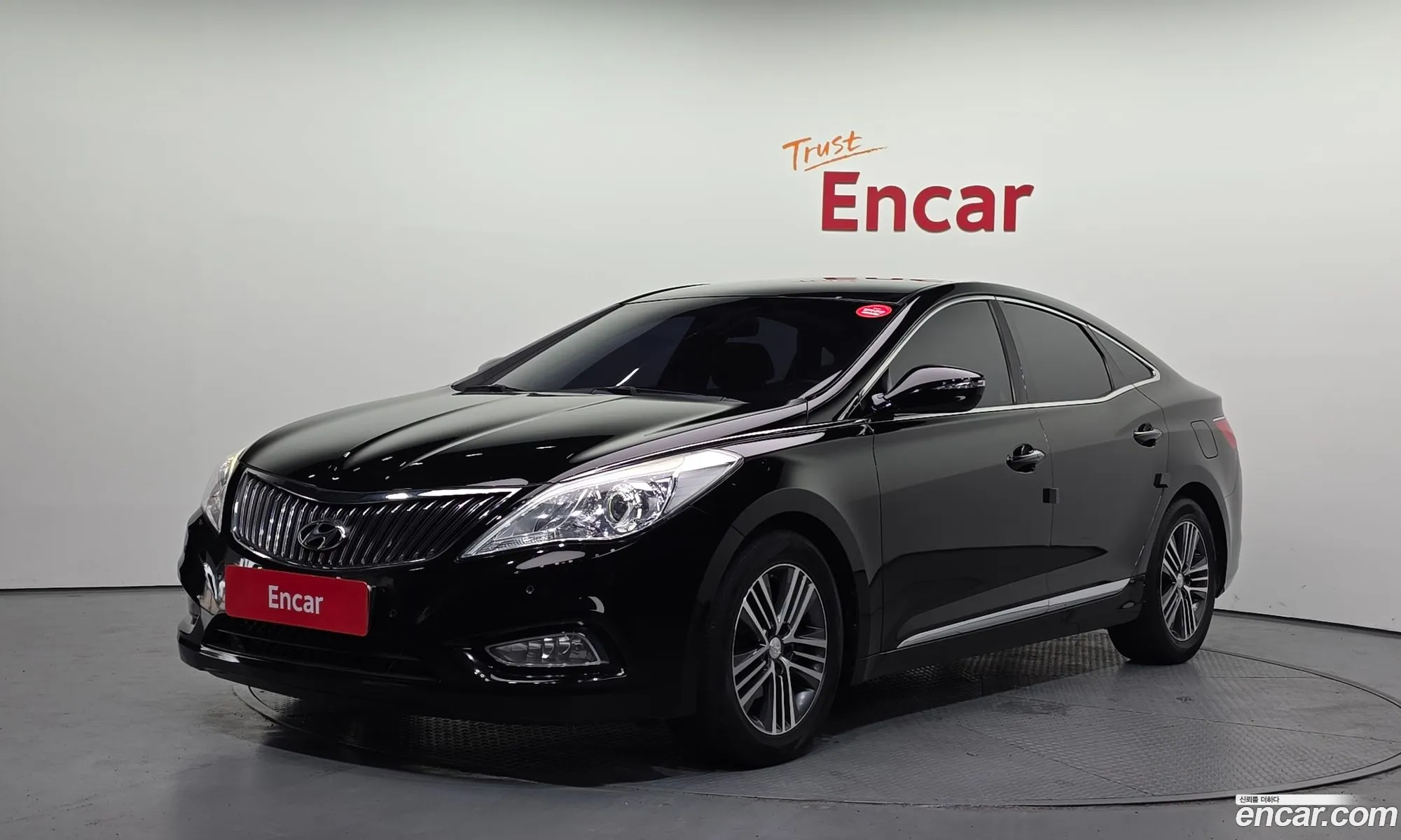 Hyundai Grandeur HG 2014 — 18
