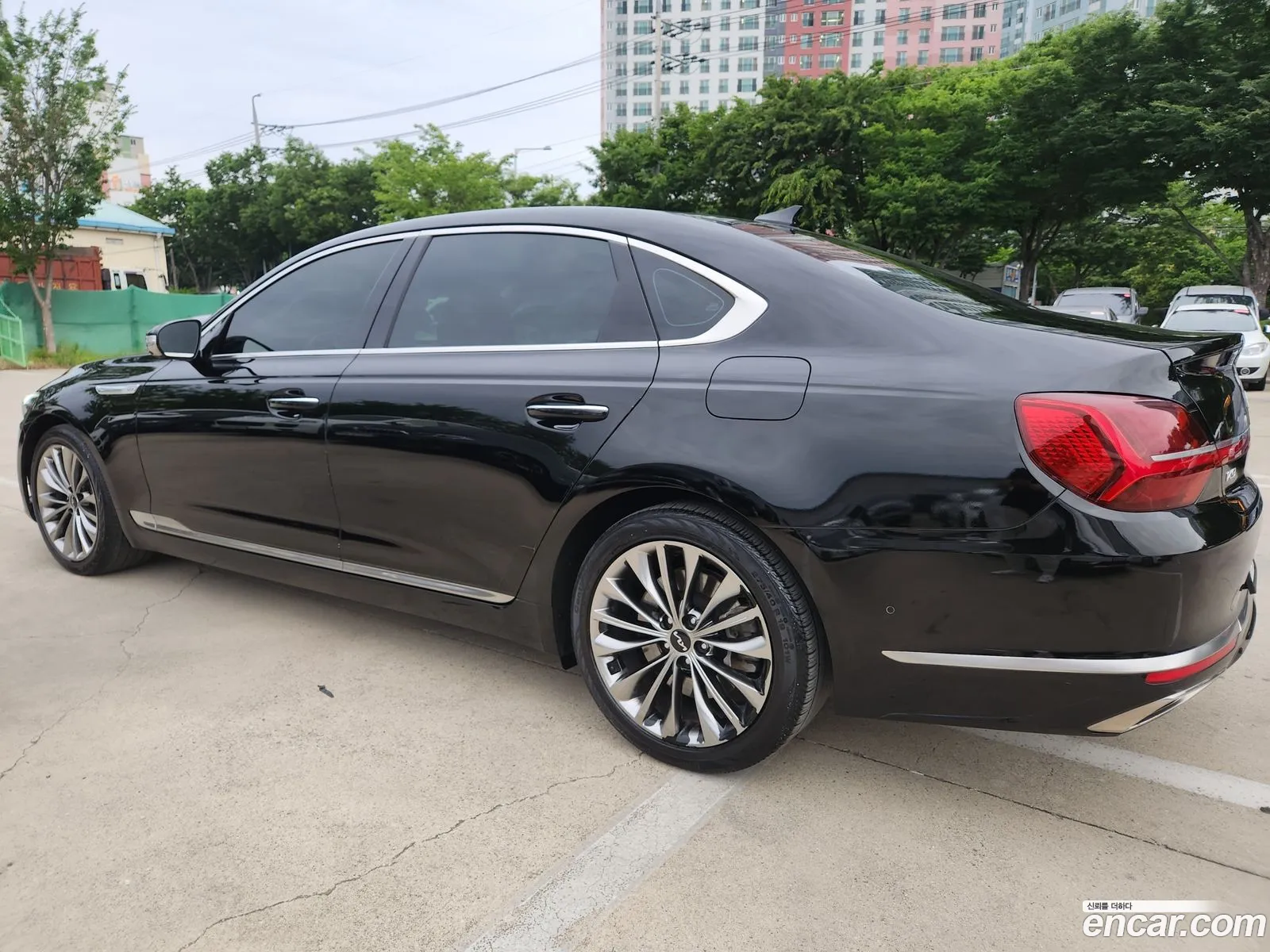 Kia K9 2021 — 13