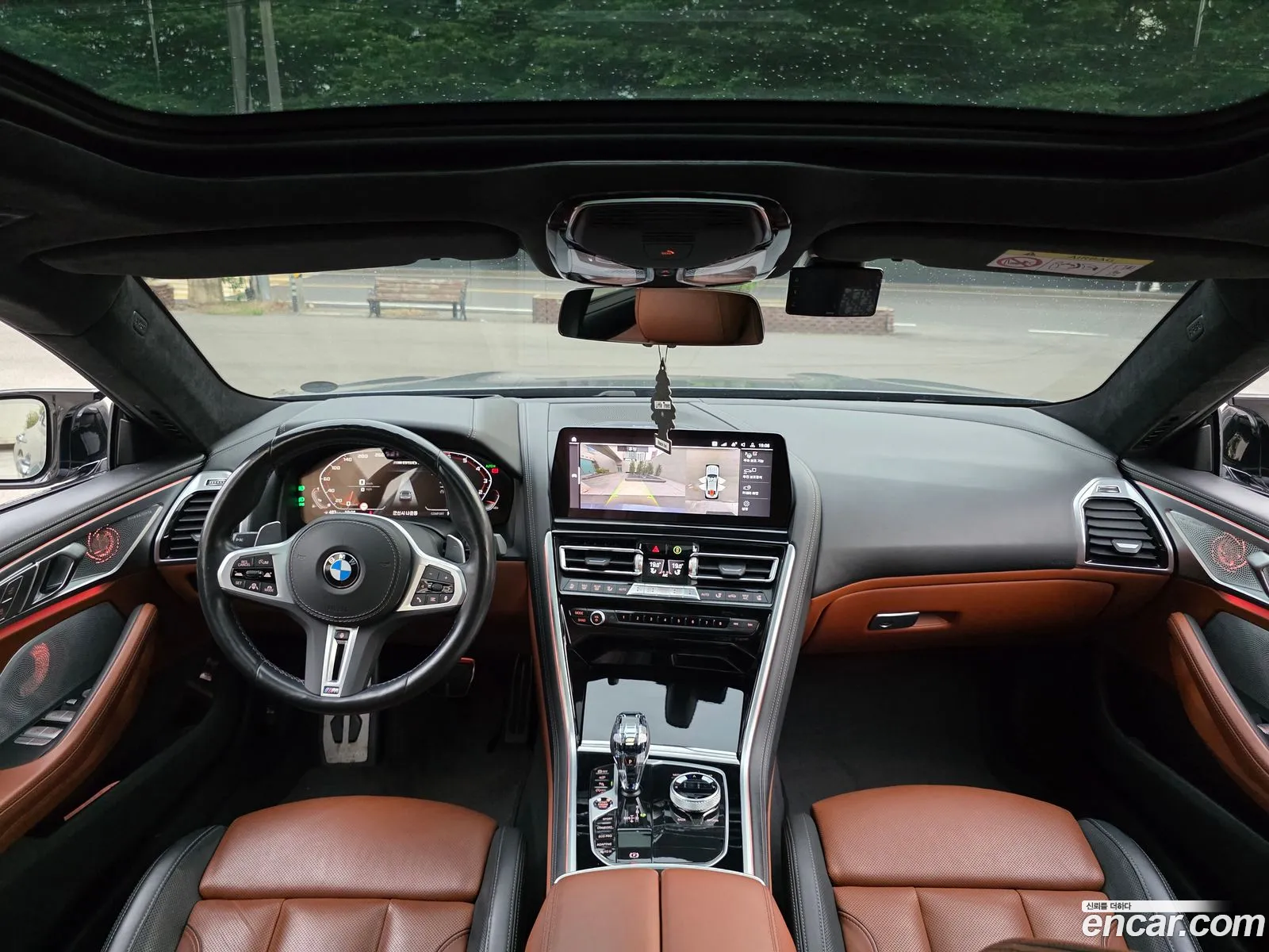 BMW 8 Series 2022 — 7
