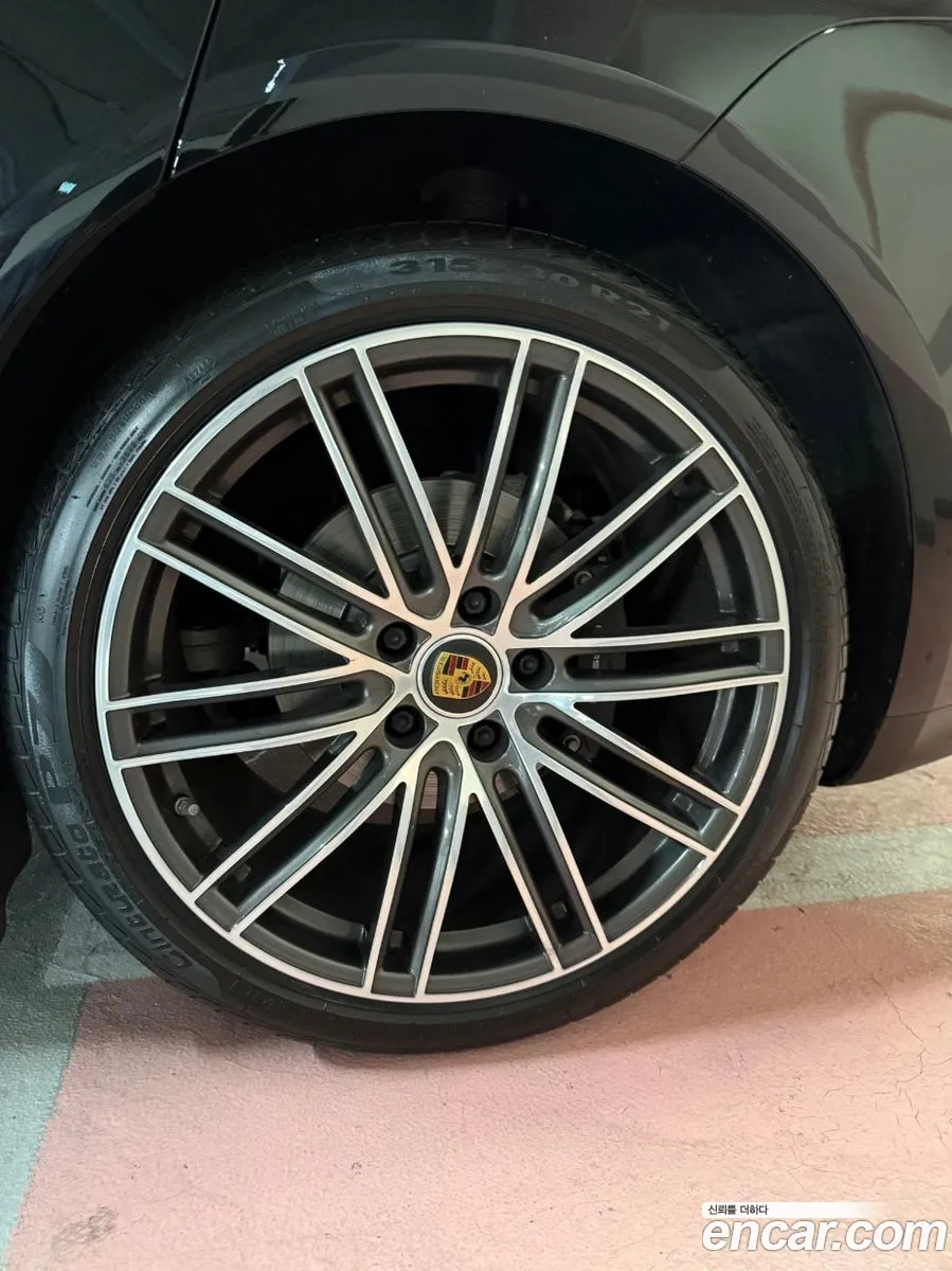 Porsche Panamera 2022 — 4
