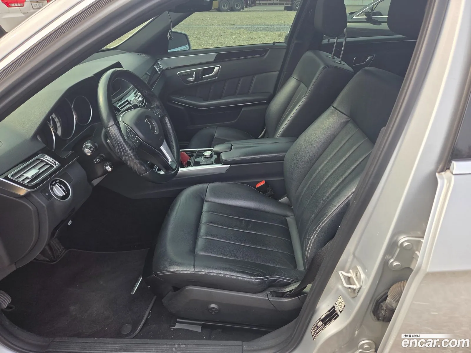 Mercedes-Benz E-Class W212 2014 — 10