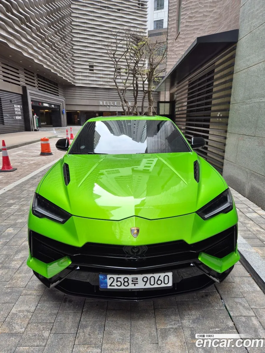 Lamborghini Urus 2023 — 7