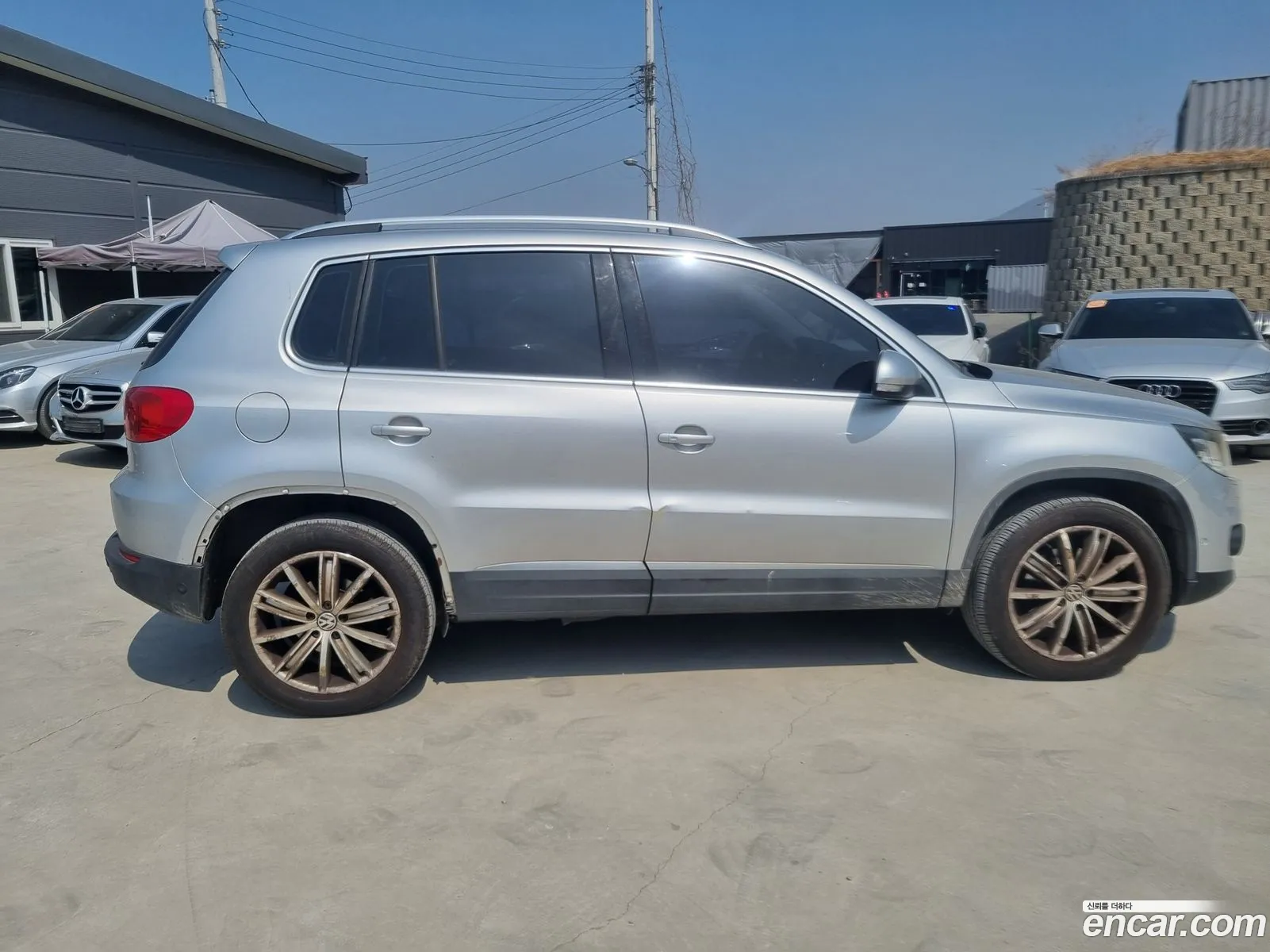 Volkswagen Tiguan 2013 — 12