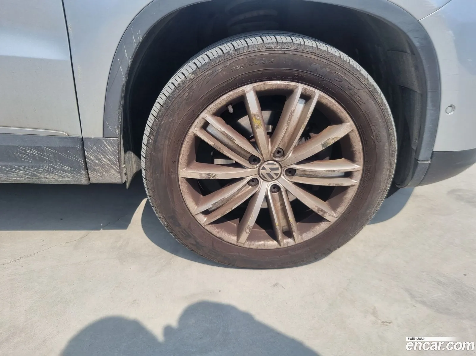 Volkswagen Tiguan 2013 — 6