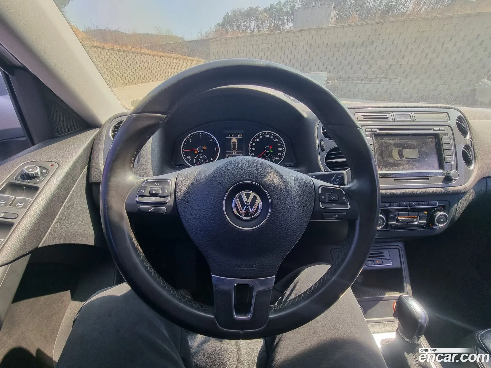 Volkswagen Tiguan 2013 — 8