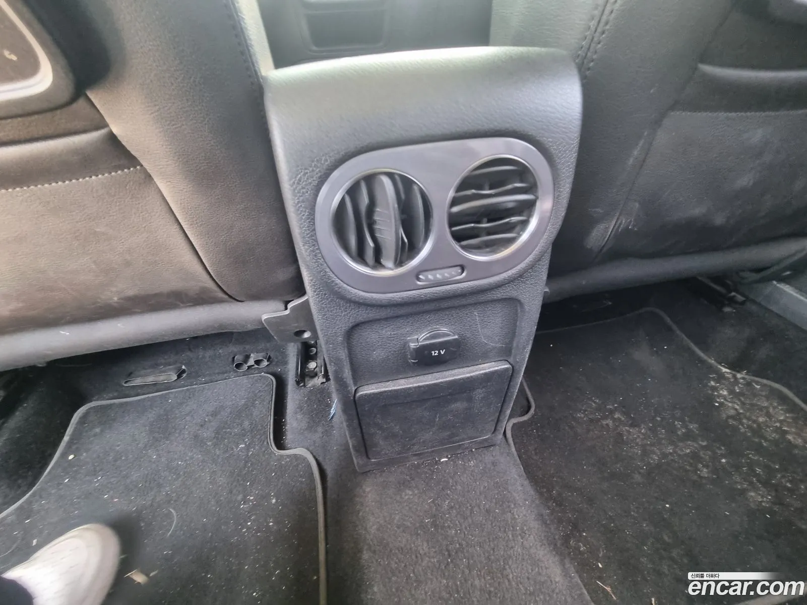 Volkswagen Tiguan 2013 — 17