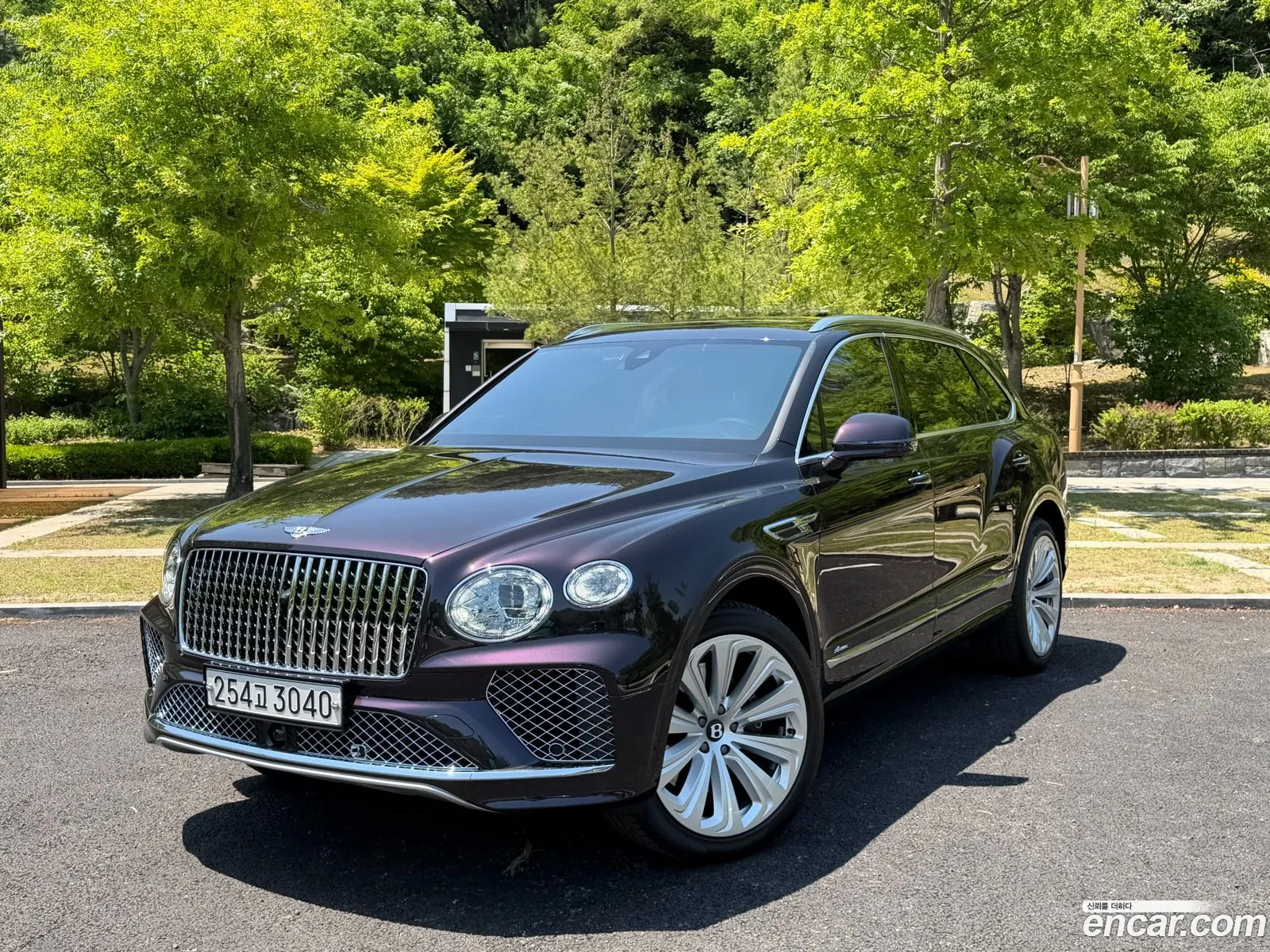 Bentley Bentayga 2024 — 19