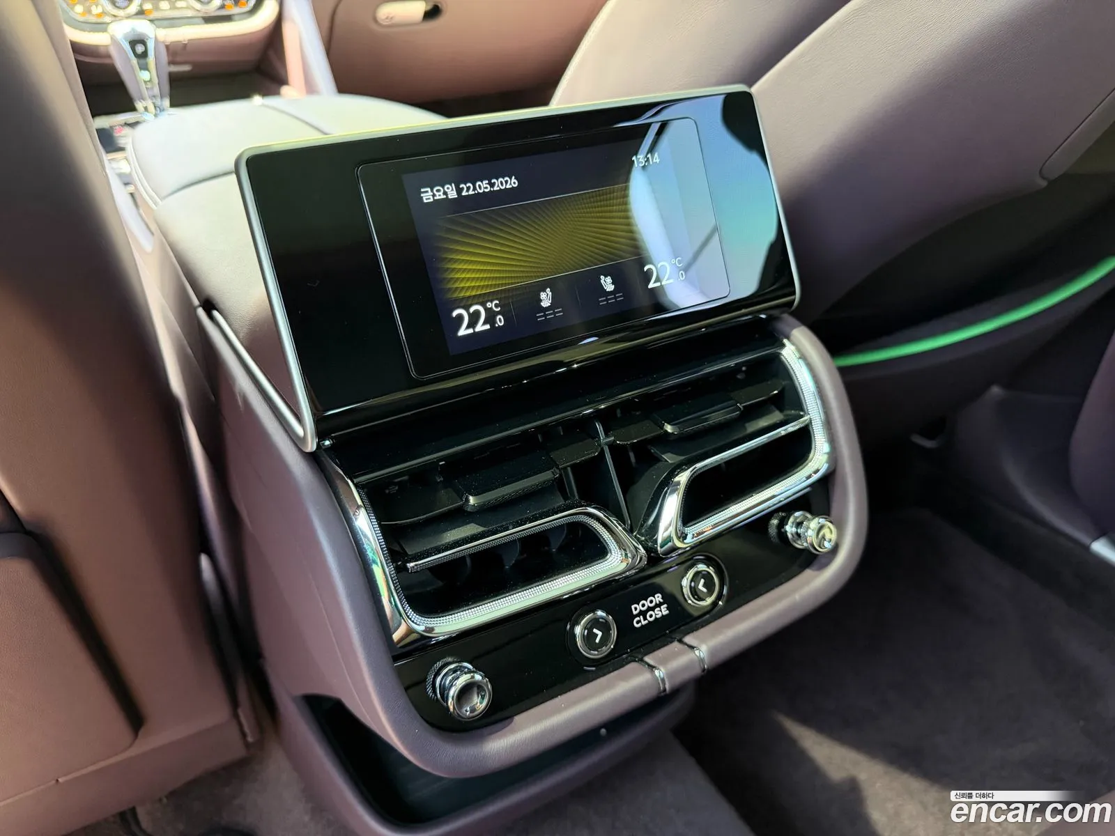 Bentley Bentayga 2024 — 12