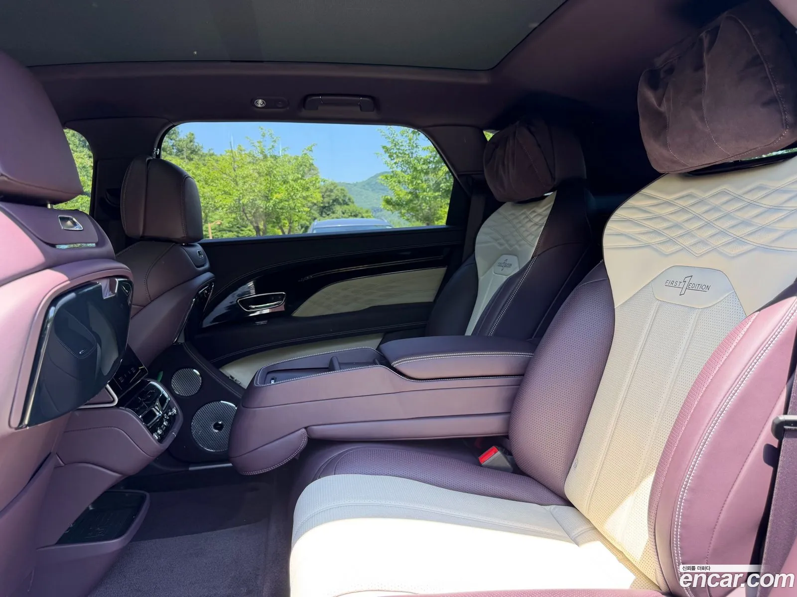 Bentley Bentayga 2024 — 10