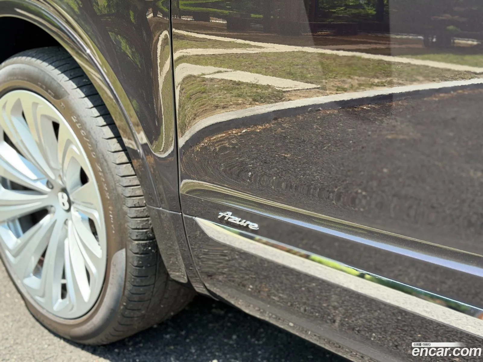 Bentley Bentayga 2024 — 4