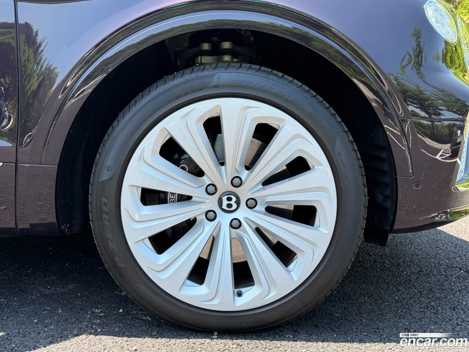 Bentley Bentayga 2024 — 13