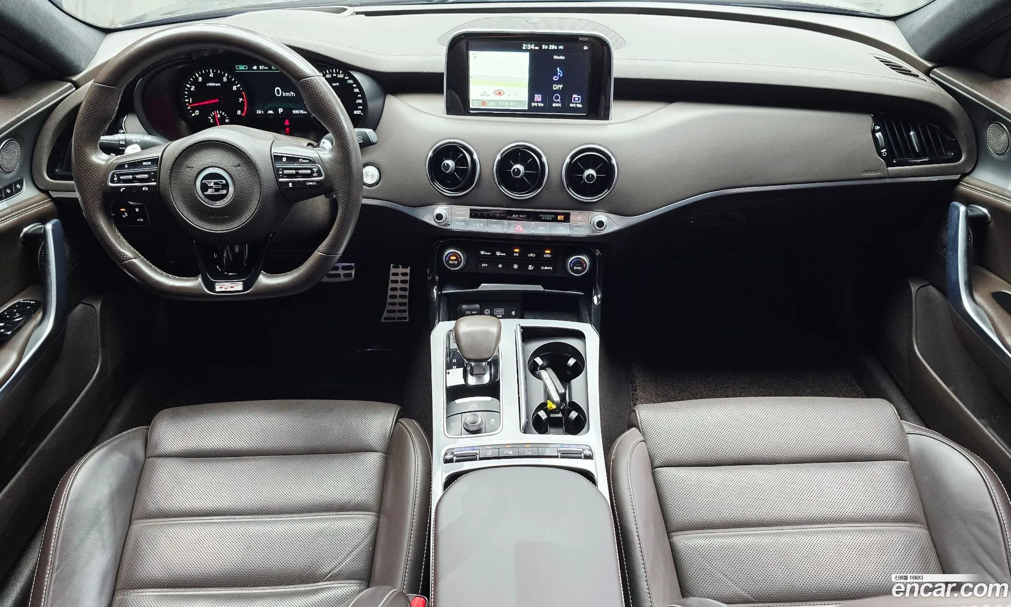 Kia Stinger 2017 — 6