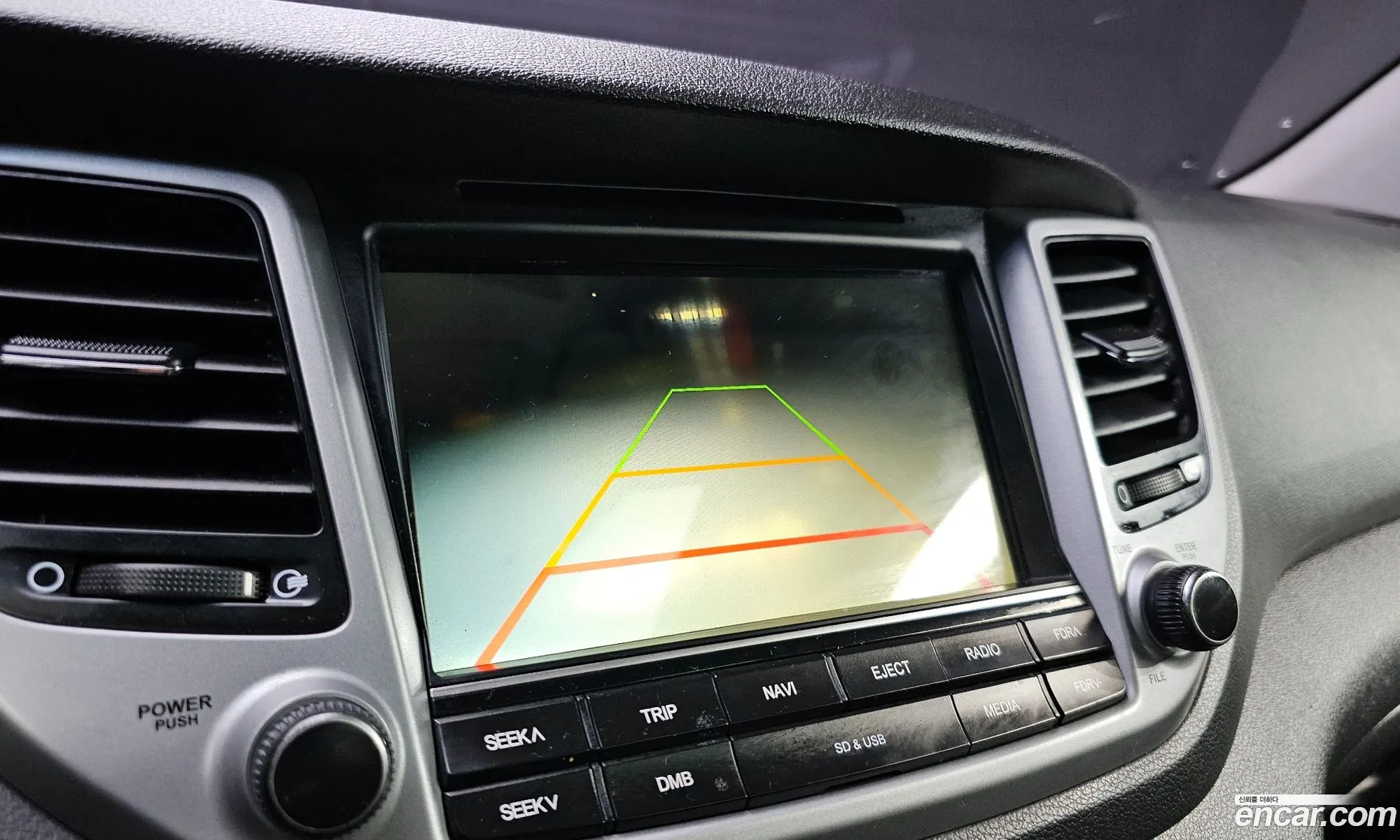 Hyundai Tucson 2015 — 17