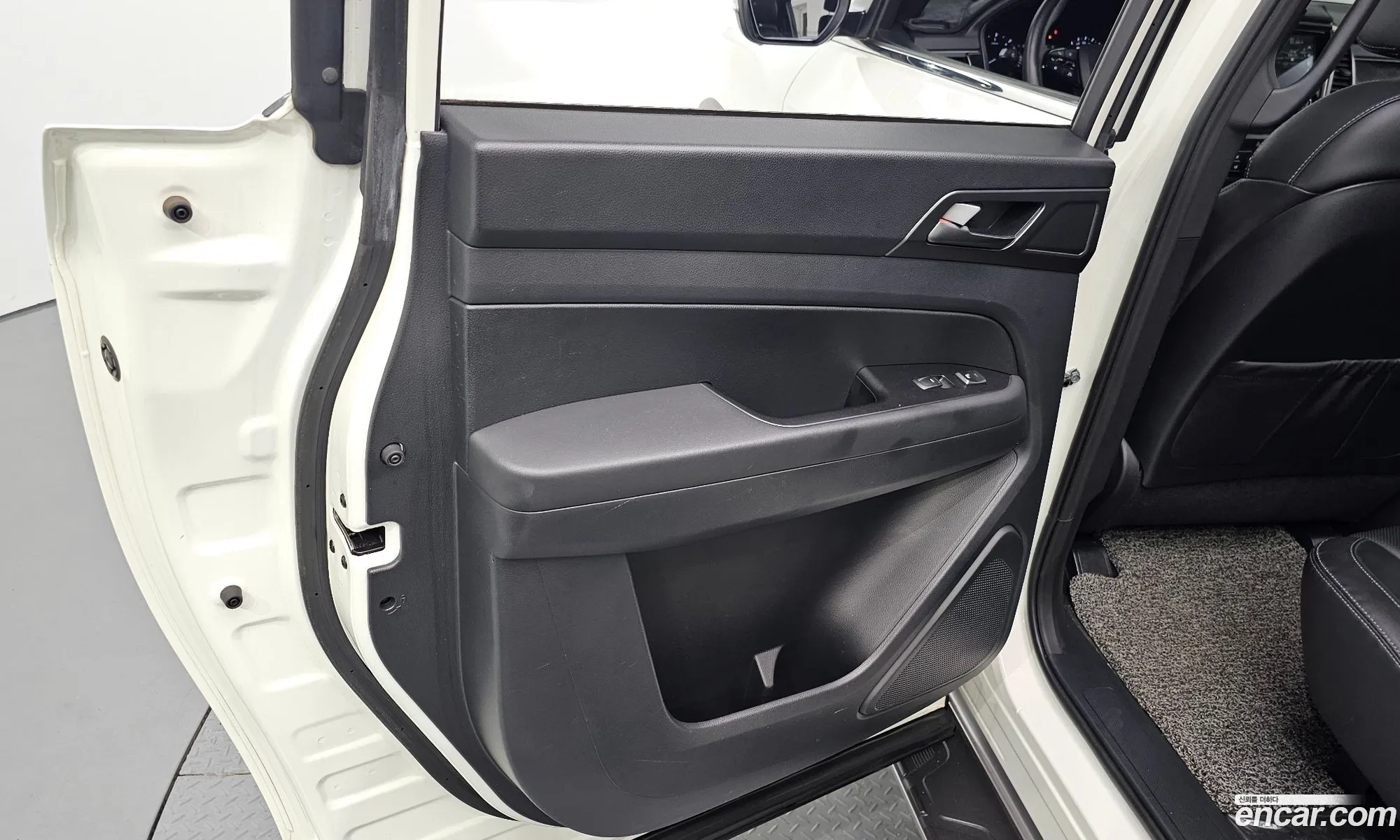 KG Mobility (SsangYong) Rexton Sports 2021 — 11