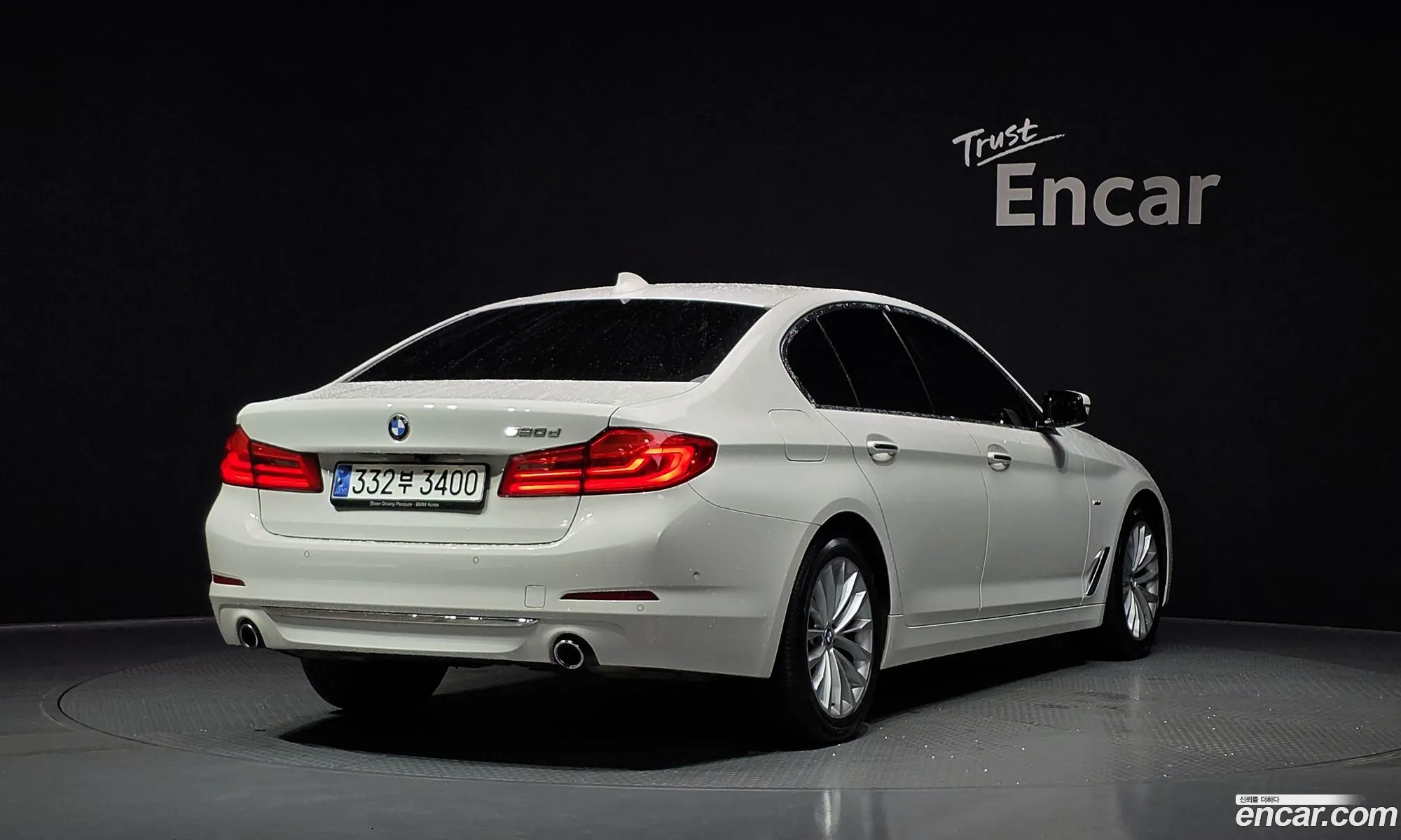 BMW 5 Series 2017 WBAJC3100JG996904 — 18
