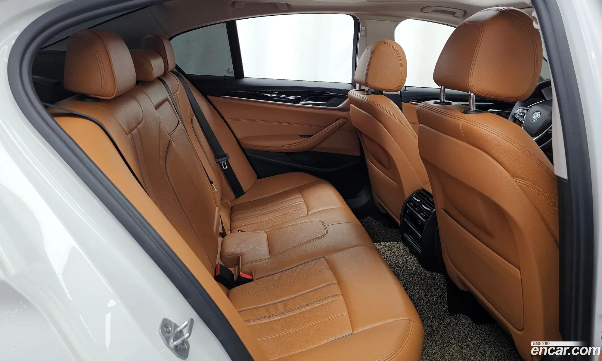 BMW 5 Series 2017 WBAJC3100JG996904 — 13