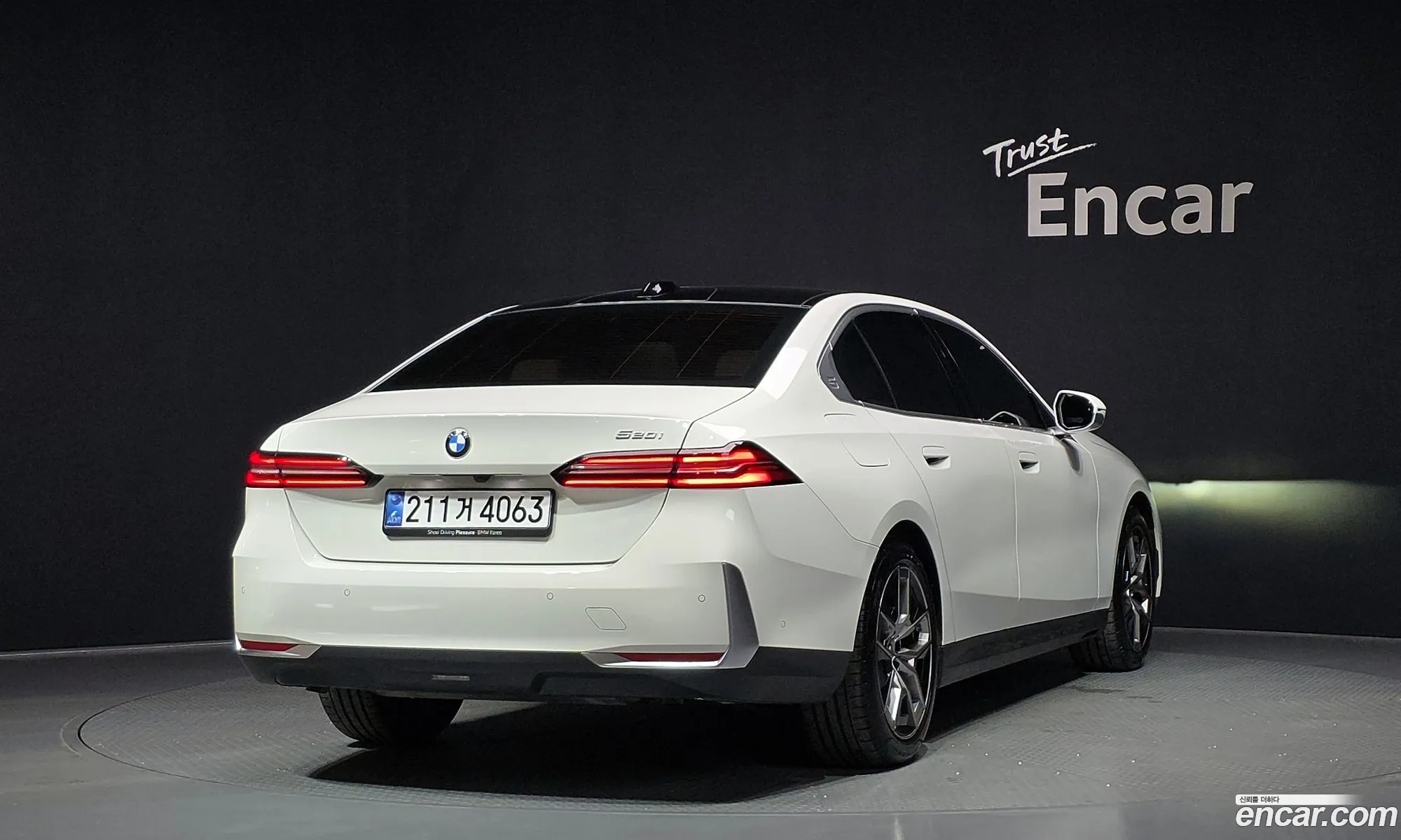 BMW 5 Series 2025 WBA21FJ03SCU12919 — 20