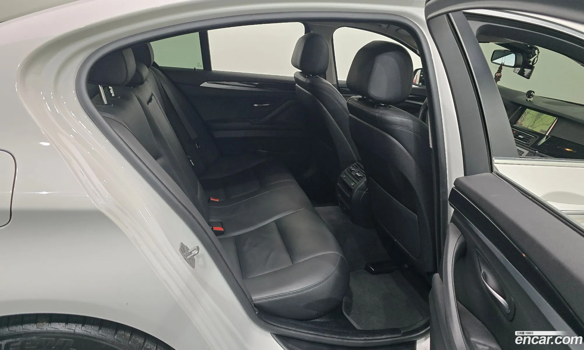 BMW 5 Series 2014 WBA5E5100FD674408 — 15