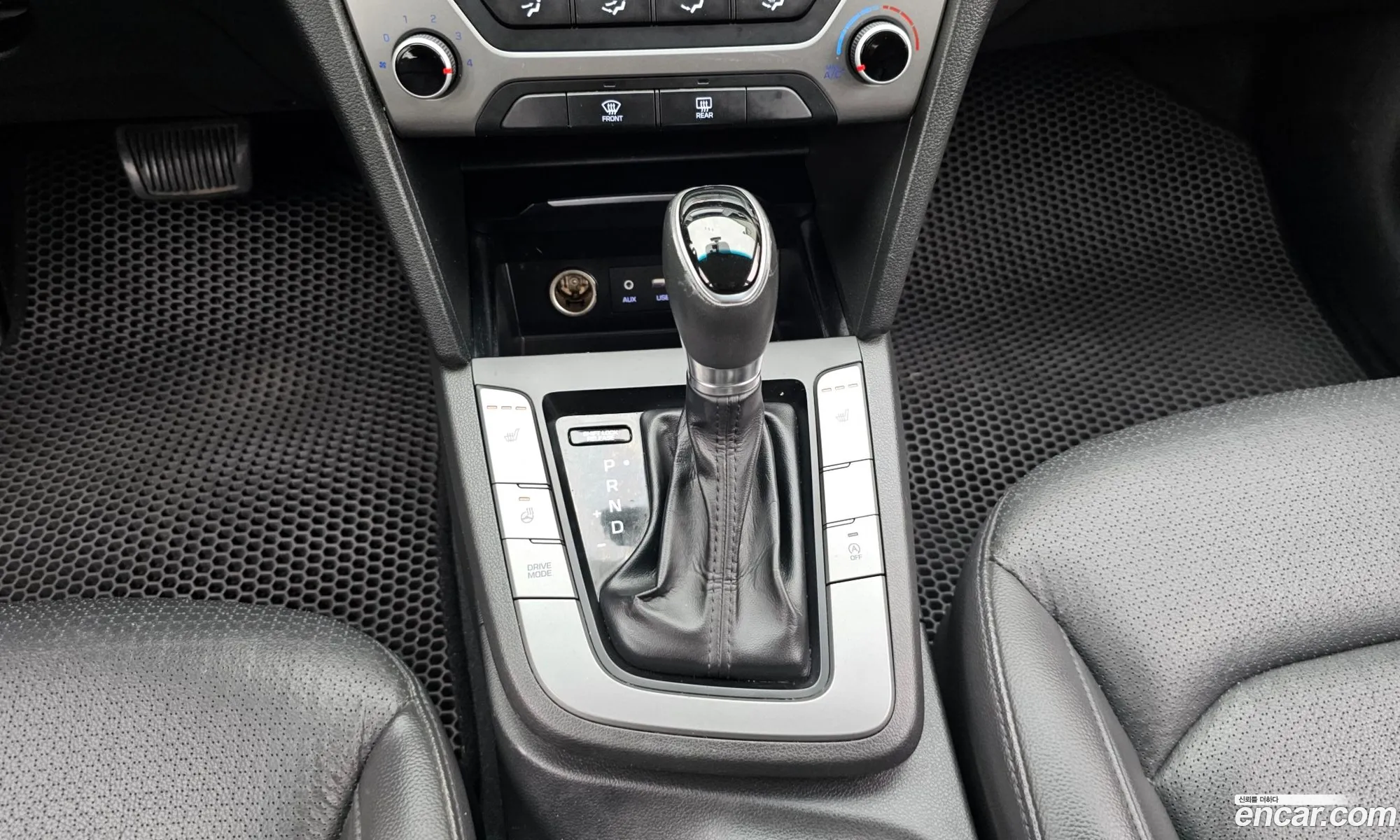 Hyundai Elantra AD 2015 — 30