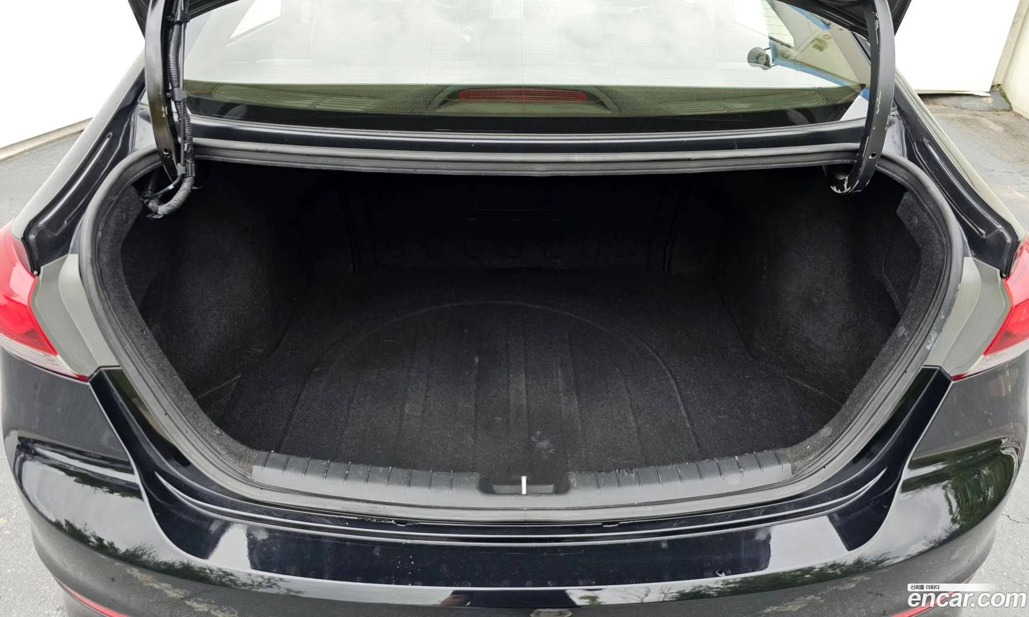 Hyundai Elantra AD 2015 — 11
