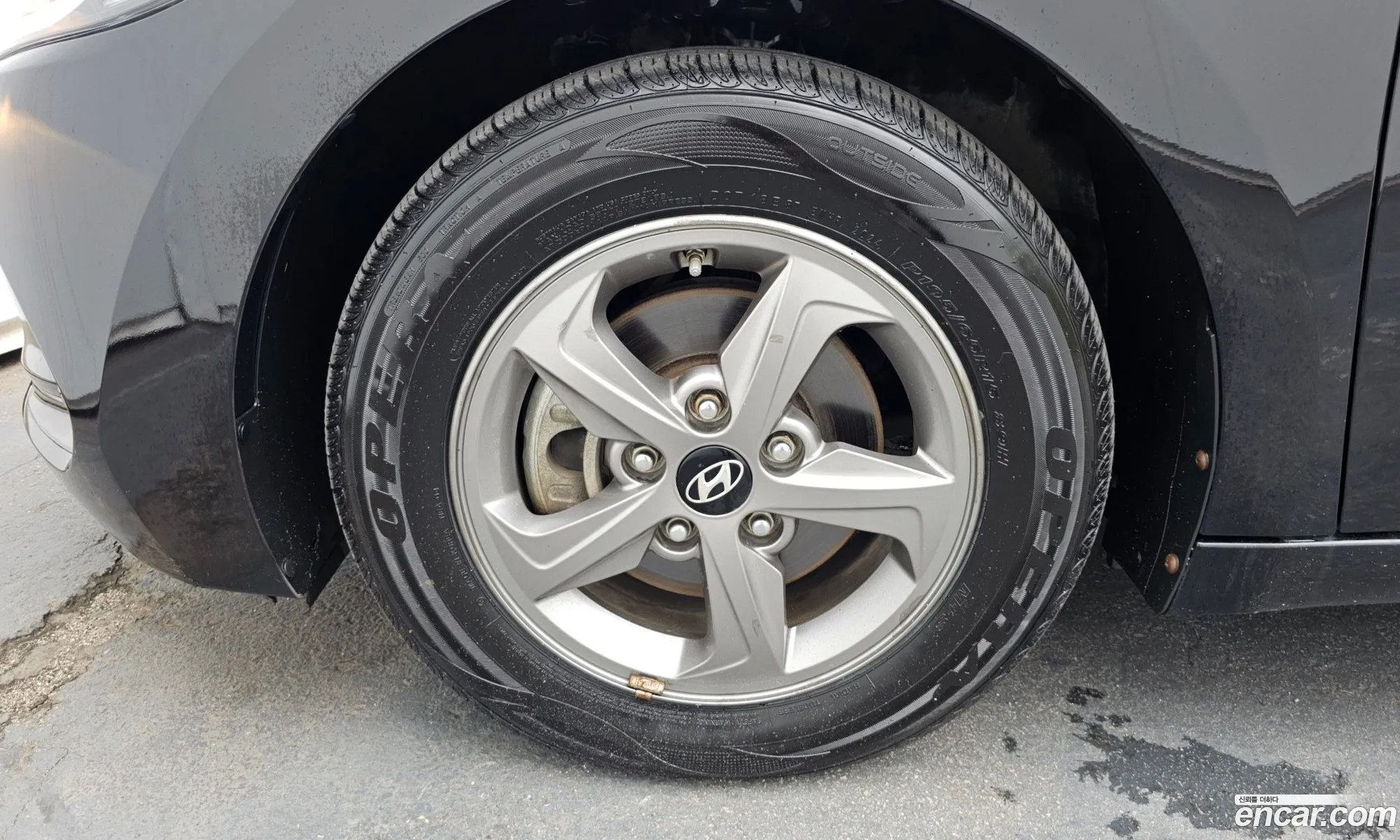 Hyundai Elantra AD 2015 — 3