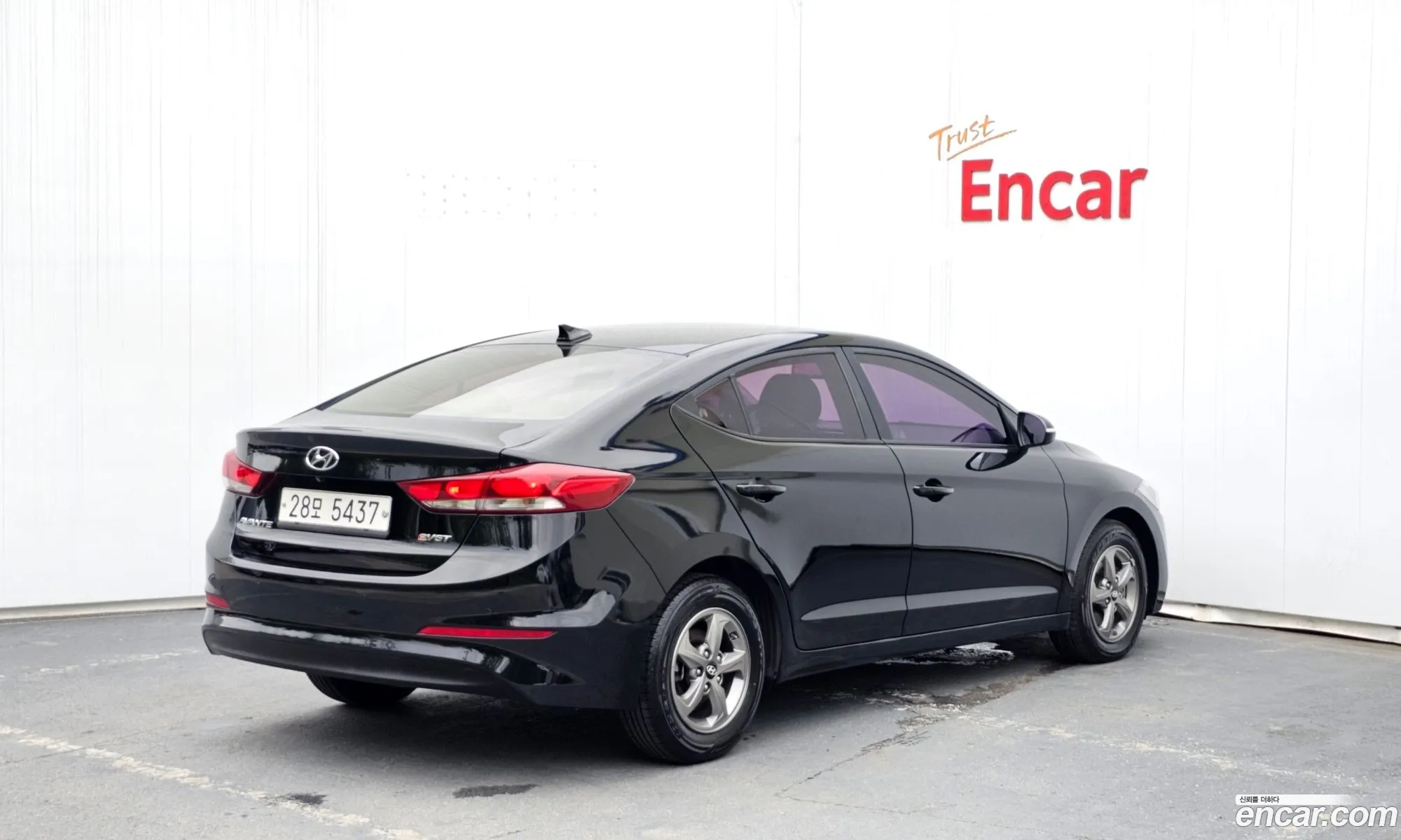 Hyundai Elantra AD 2015 — 6