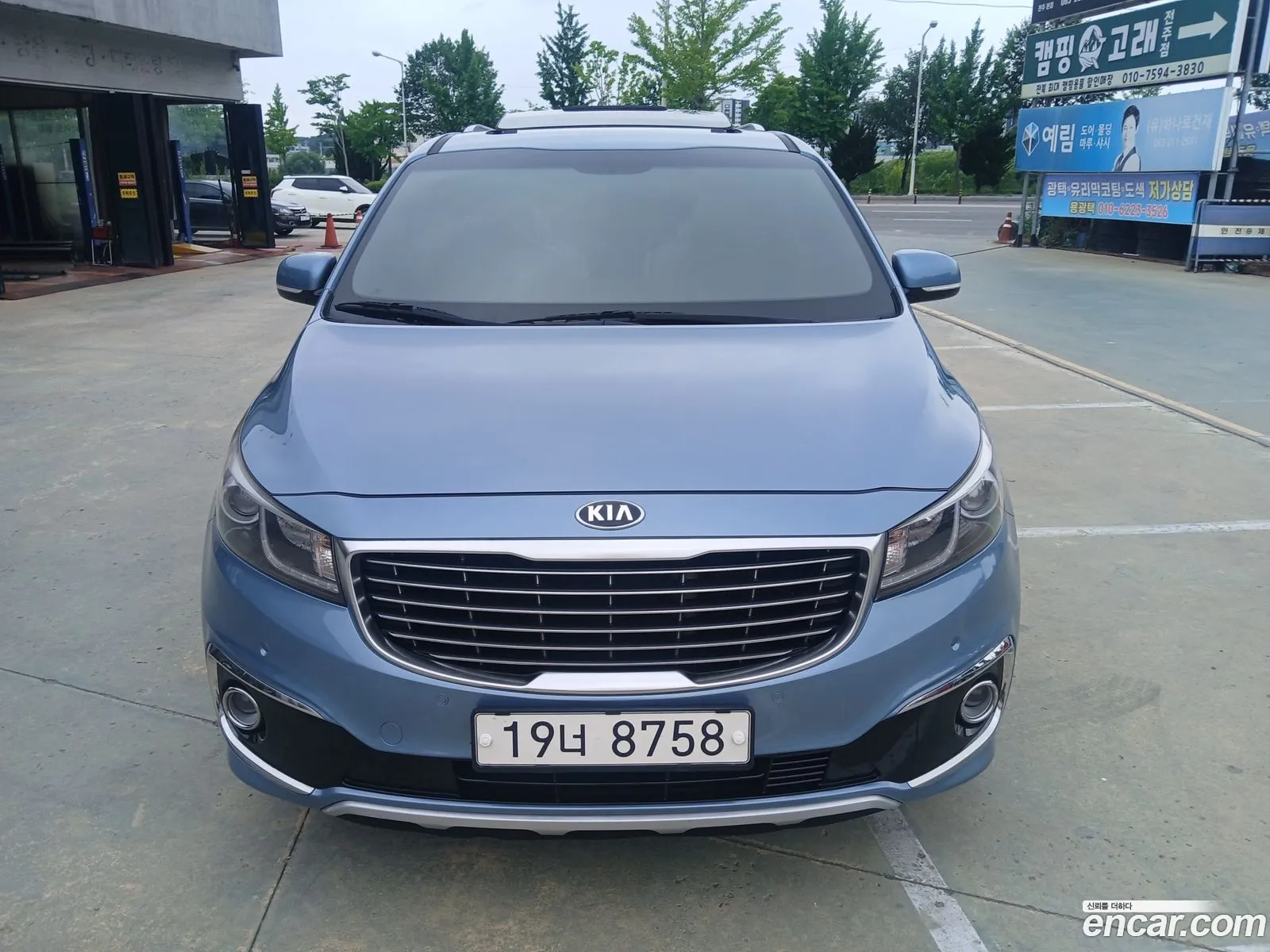 Kia Carnival 2015 — 18