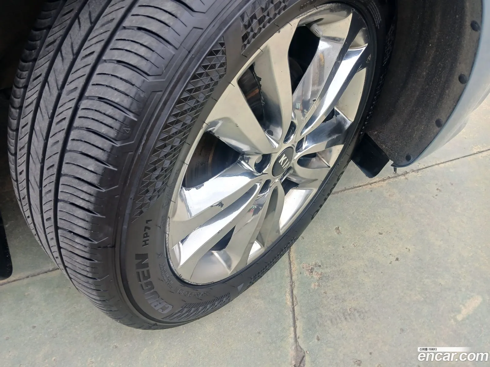 Kia Carnival 2015 — 17
