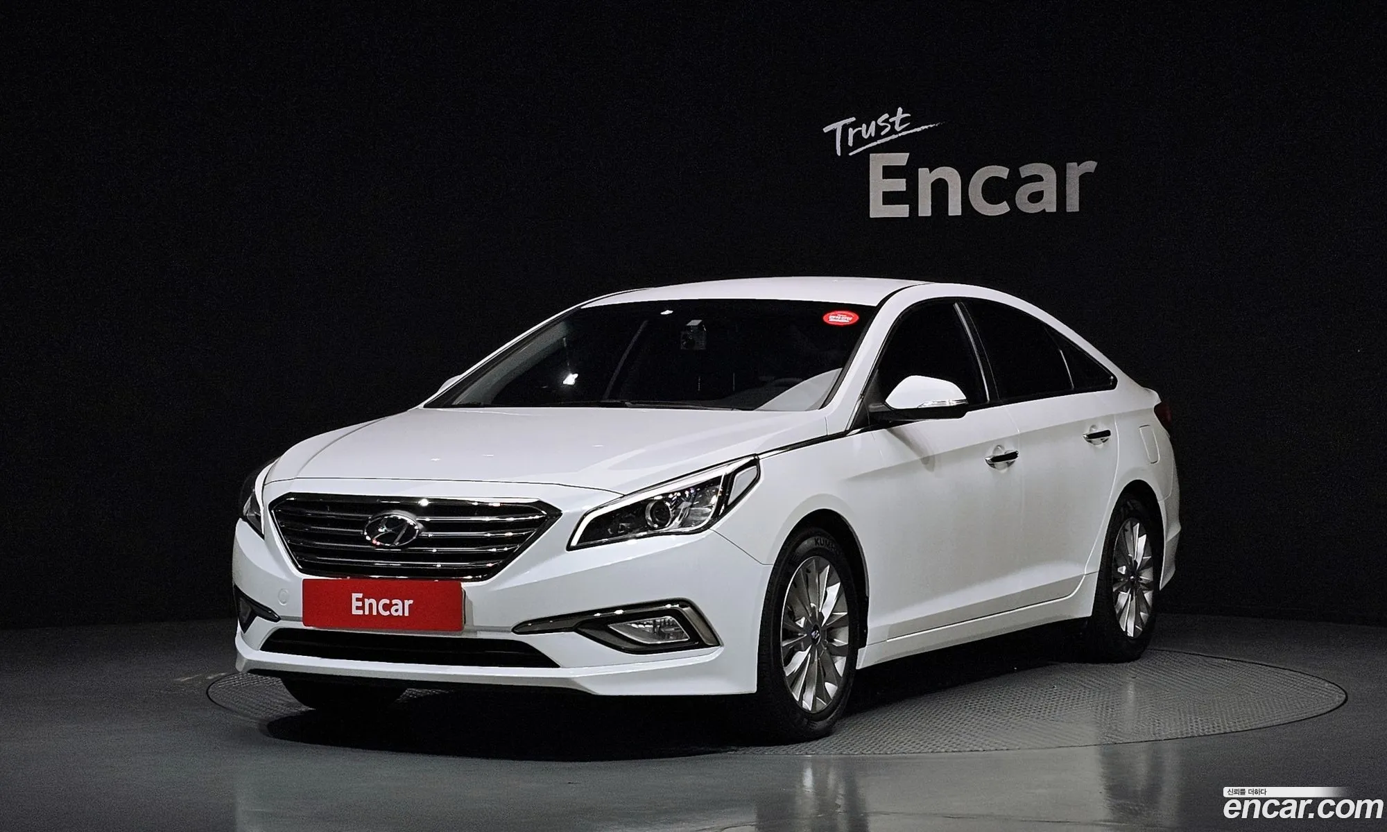 Hyundai LF Sonata 2014 — 15